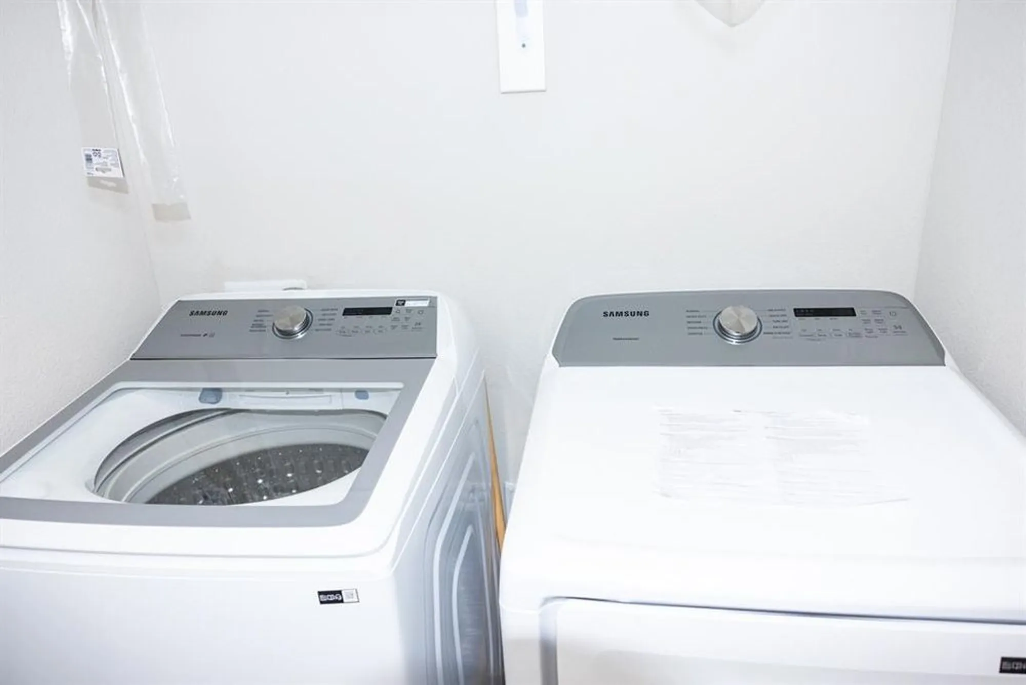 Property Slideshow image 13 of 21 | 609 laurel ln none, Wylie, TX, 75098