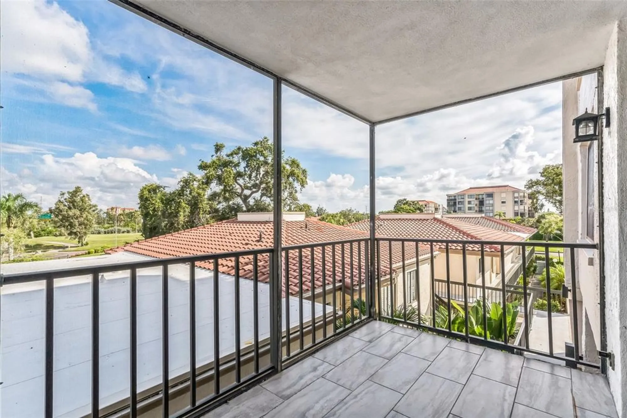 Property Slideshow image 29 of 37 | 6219 palma del mar blvd s apt 301, Saint Petersburg, FL, 33715
