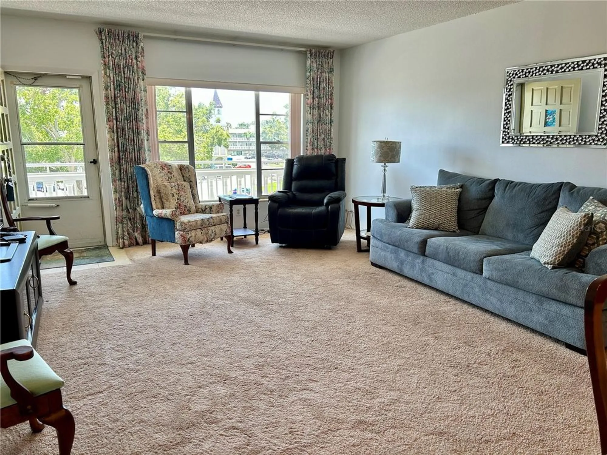 Property Slideshow image 6 of 50 | 2426 ecuadorian way 58, Clearwater, FL, 33763