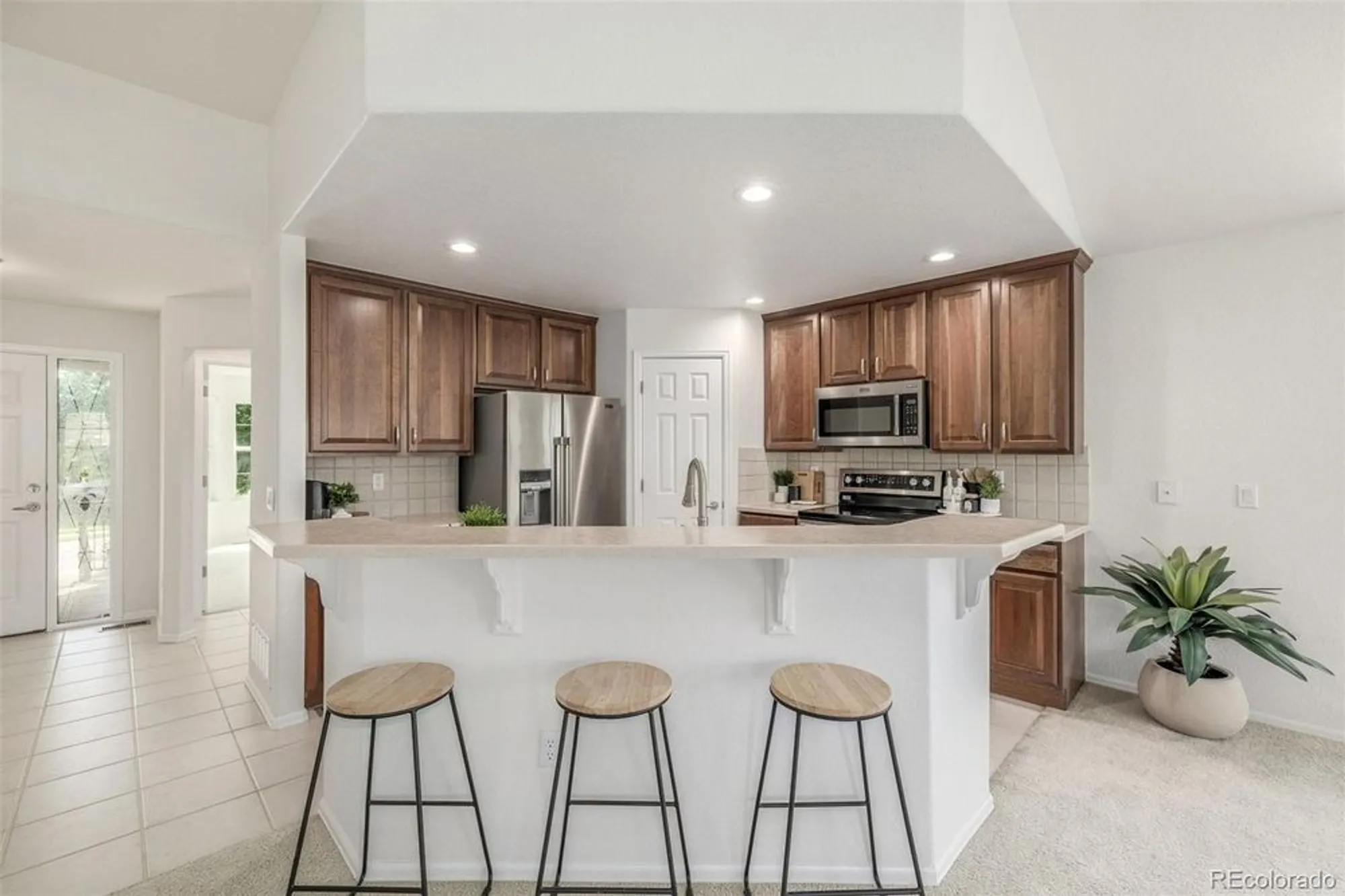 Property Slideshow image 8 of 46 | 8267 s sicily ct, Aurora, CO, 80016
