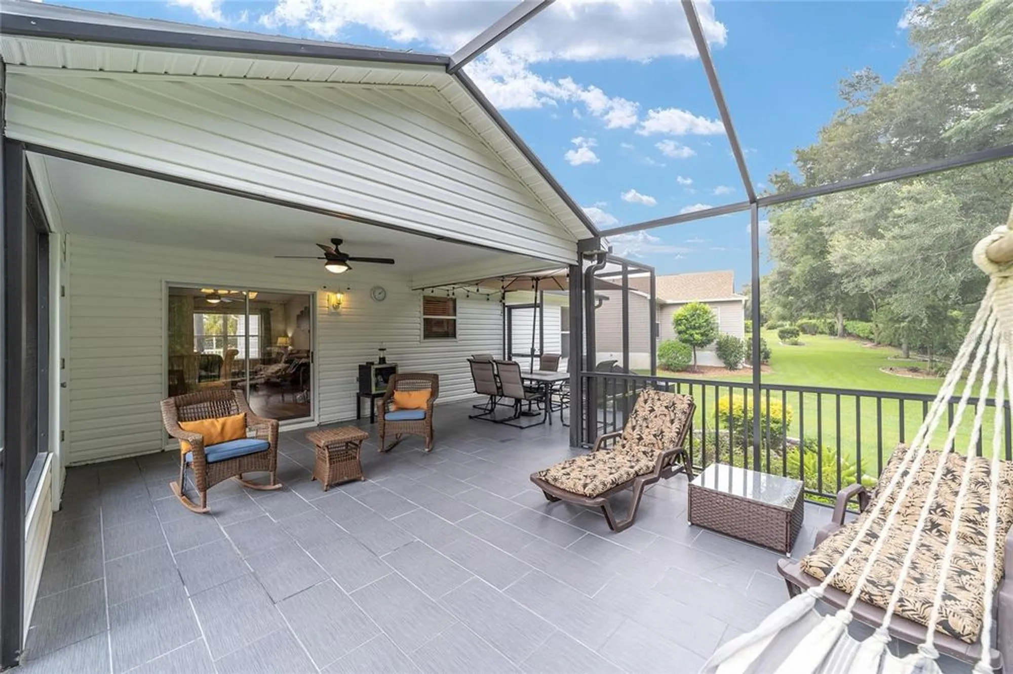 Property Slideshow image 4 of 58 | 2020 harston trl, The Villages, FL, 32162