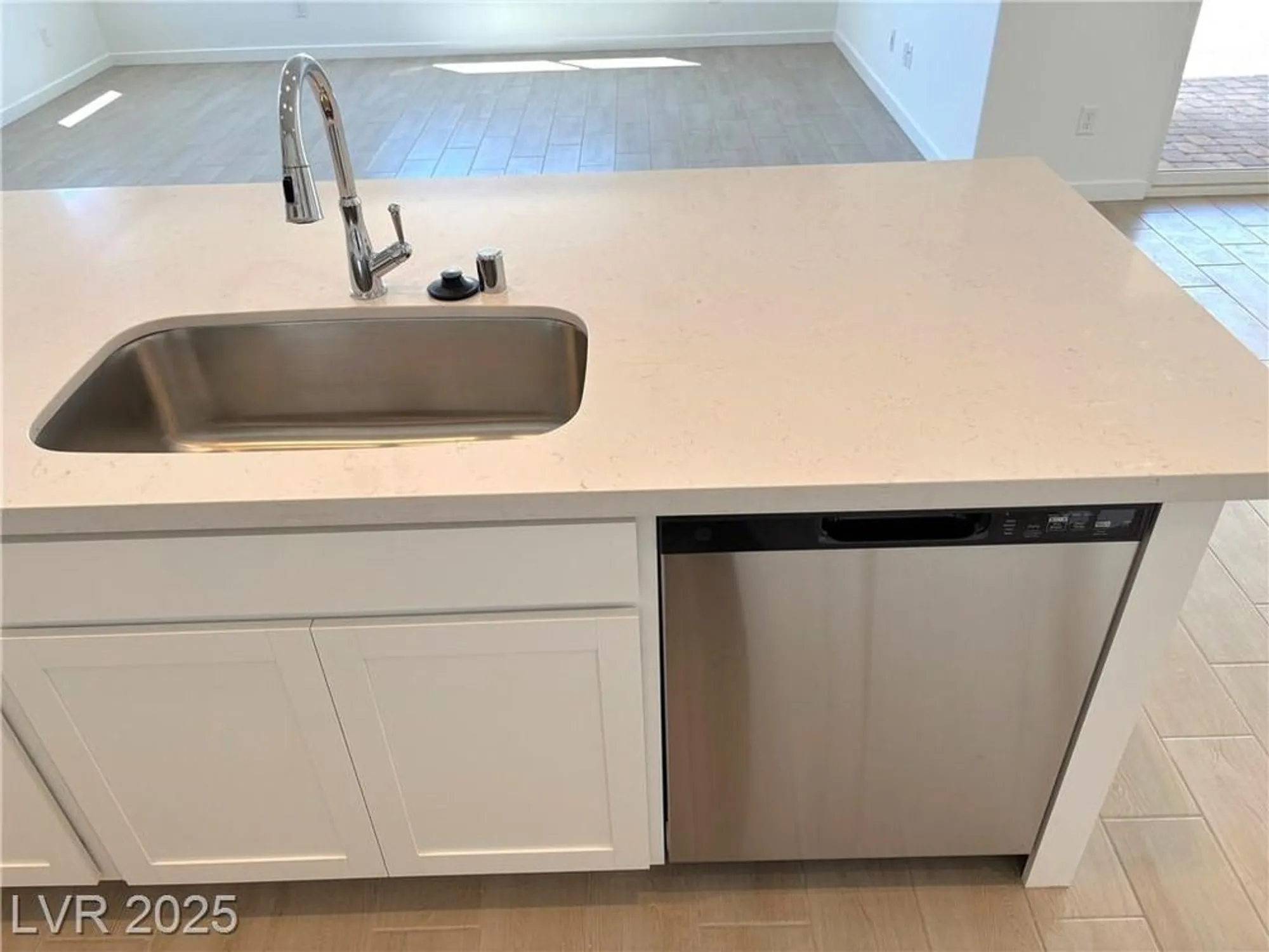 Property Slideshow image 11 of 24 | 4341 angel falls ct, Pahrump, NV, 89061