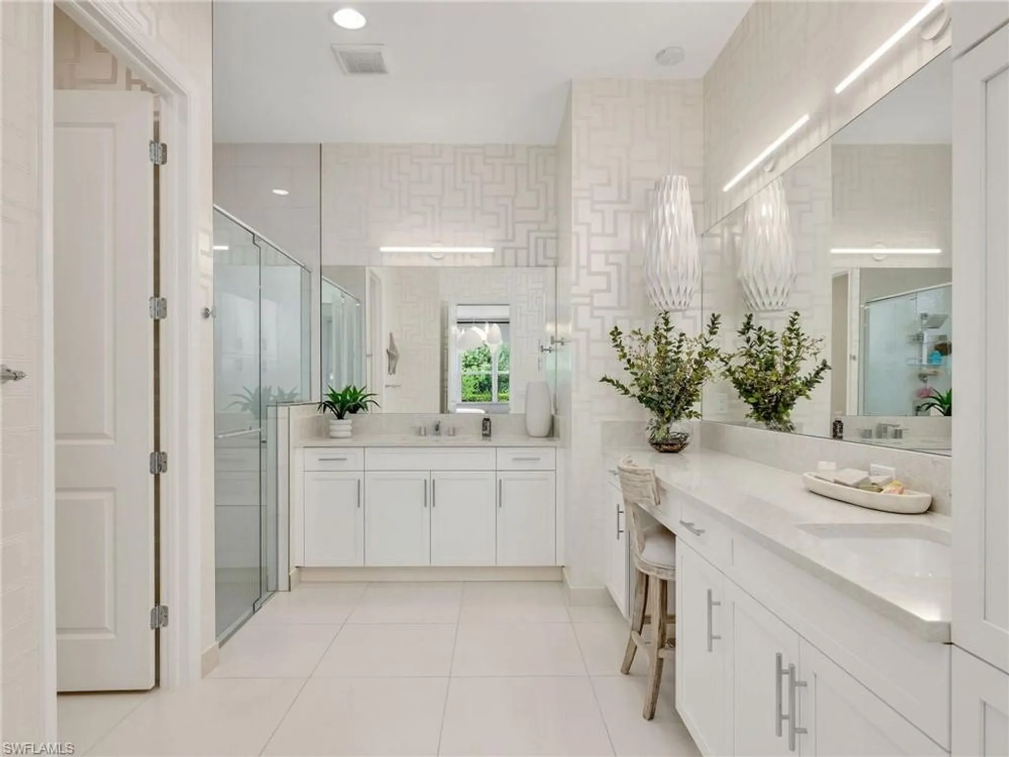 Property Slideshow image 31 of 49 | 11265 daphne ct, Naples, FL, 34120