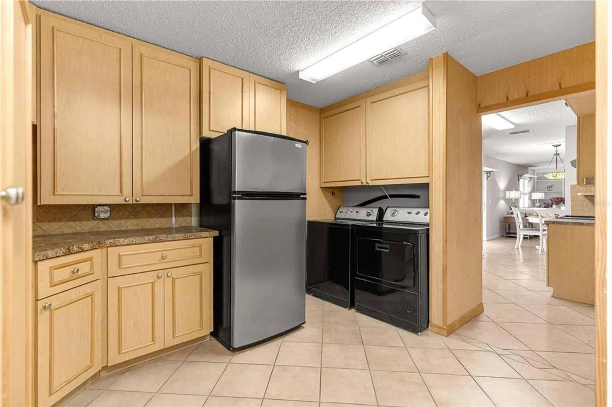 Property Slideshow image 10 of 42 | 748 hernandez dr, The Villages, FL, 32159
