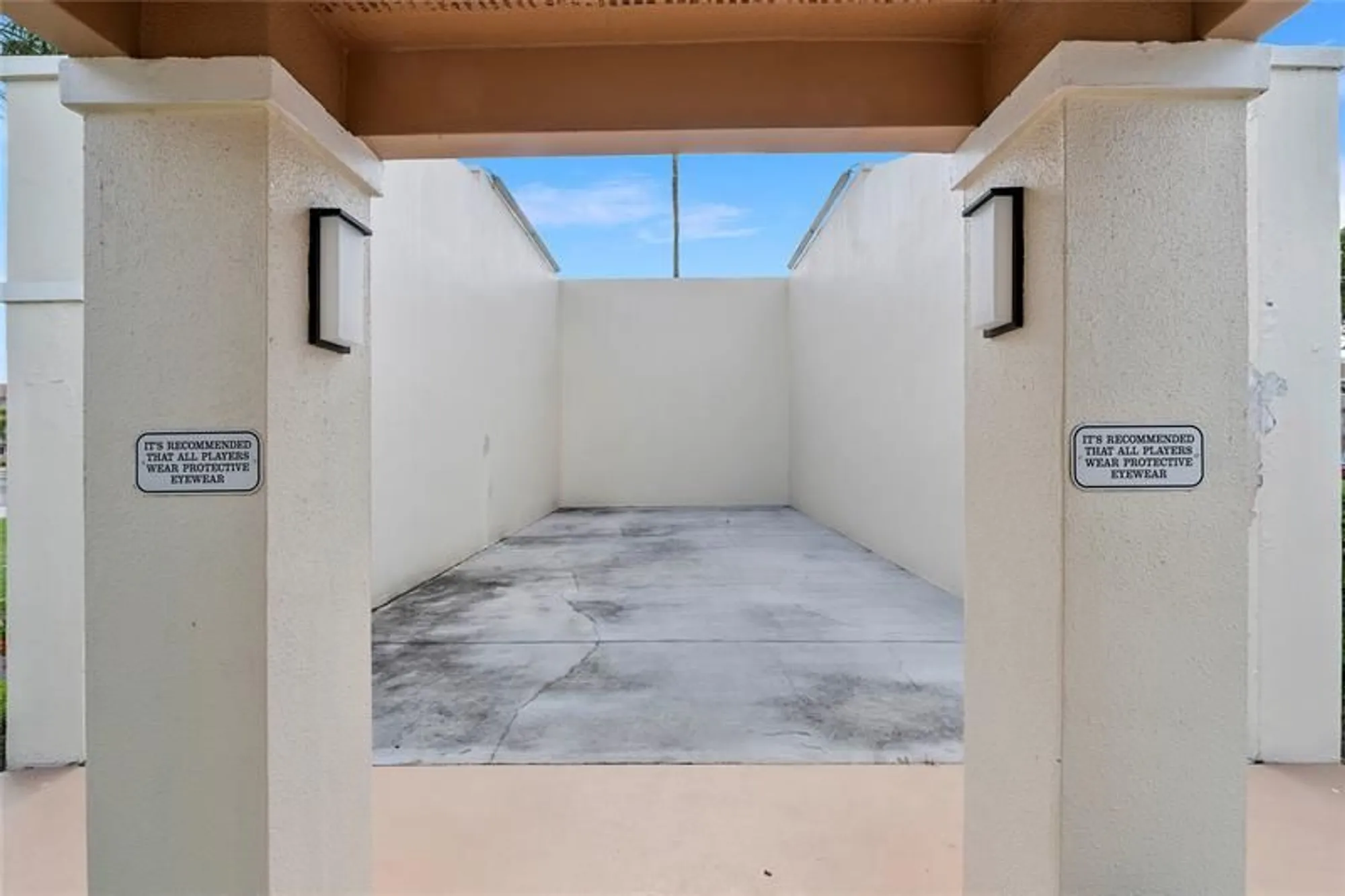 Property Slideshow image 36 of 37 | 7219 fairfax dr 110, Tamarac, FL, 33321