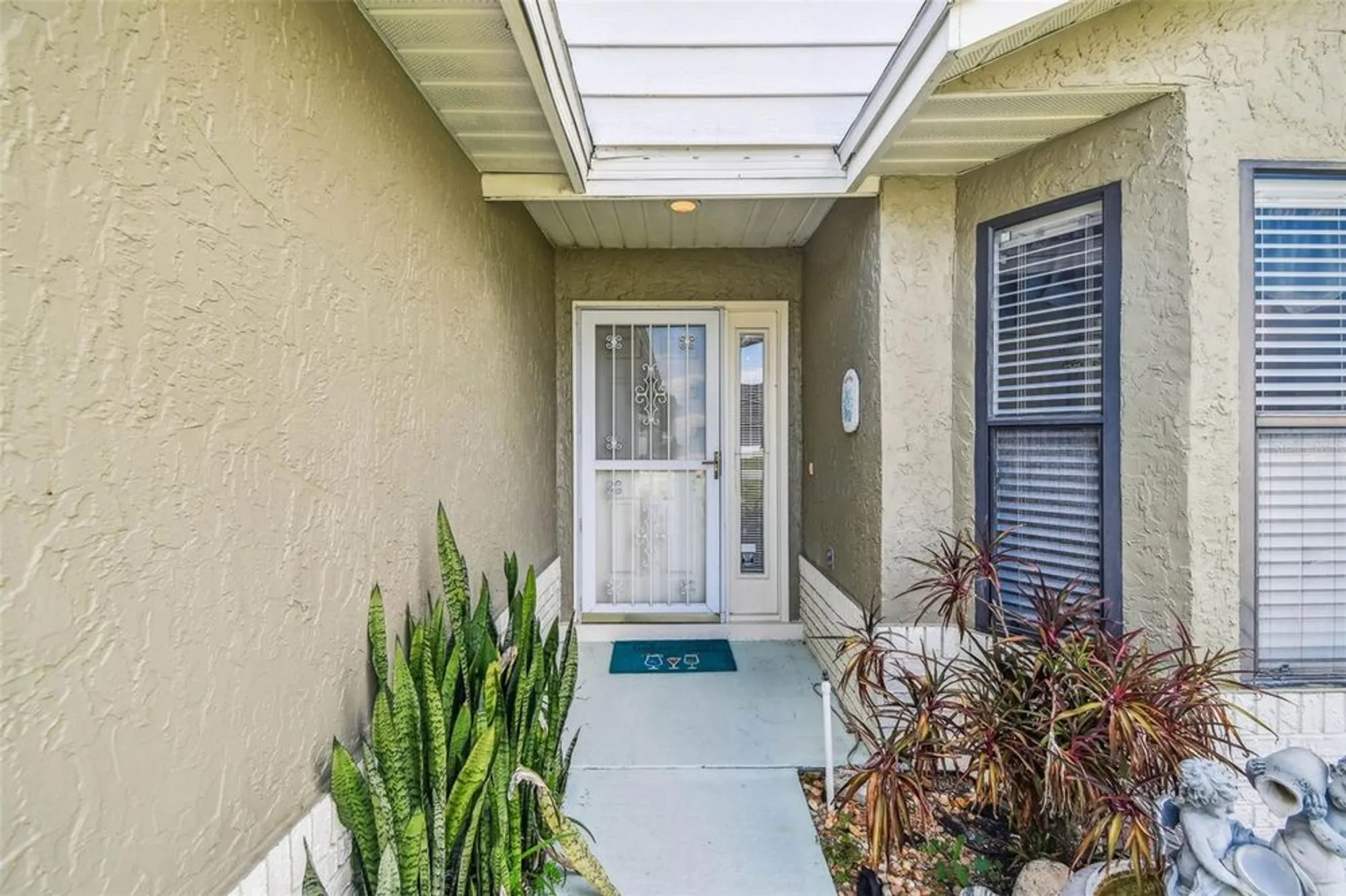 Property Slideshow image 11 of 98 | 6222 crane dr, Lakeland, FL, 33809