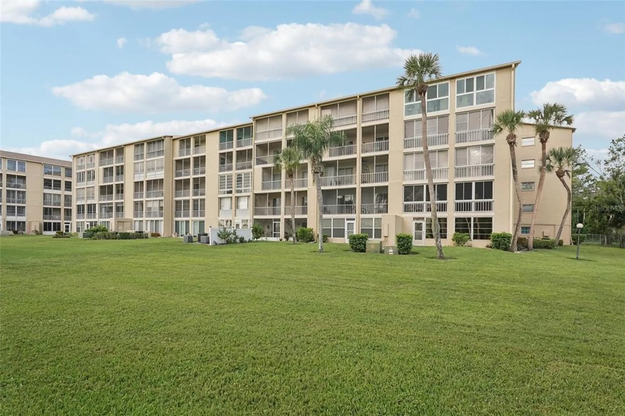 Property Slideshow image 26 of 27 | 3606 lake bayshore dr # k224, Bradenton, FL, 34205