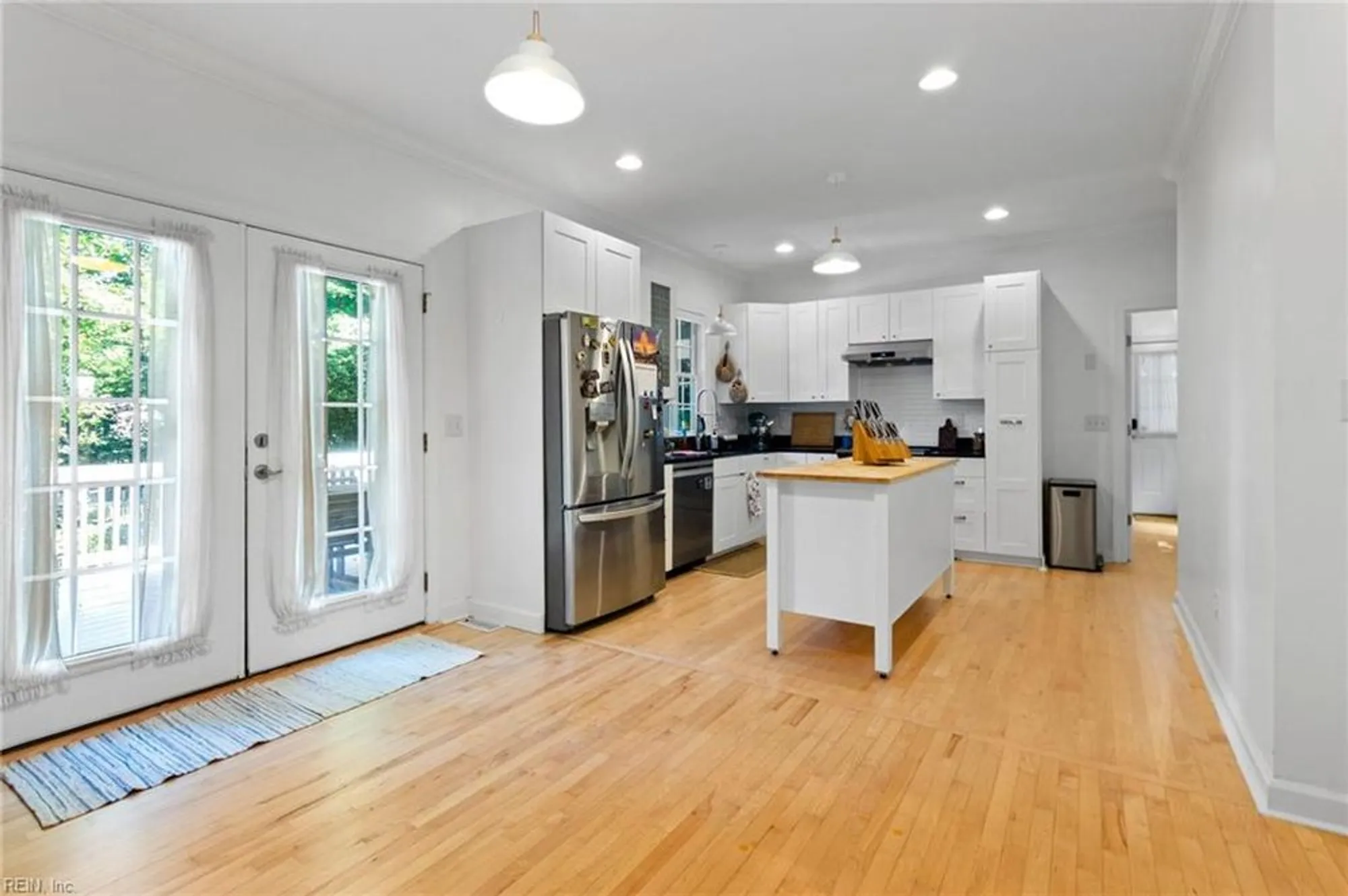 Property Slideshow image 13 of 45 | 147 country club dr, Williamsburg, VA, 23188