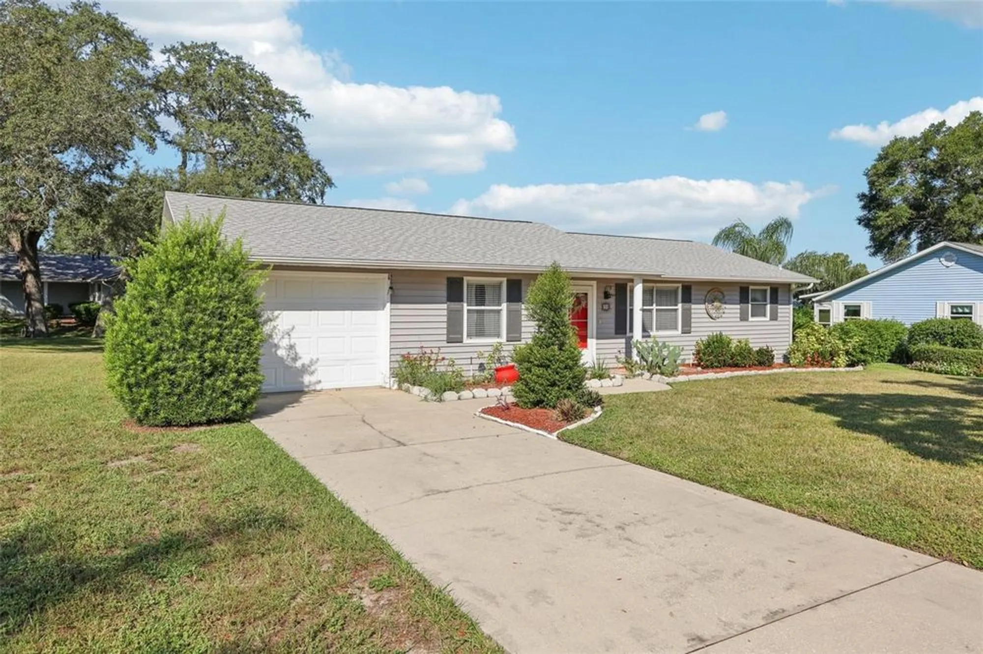 Property Slideshow image 5 of 35 | 12 brigadoon cir, Leesburg, FL, 34788