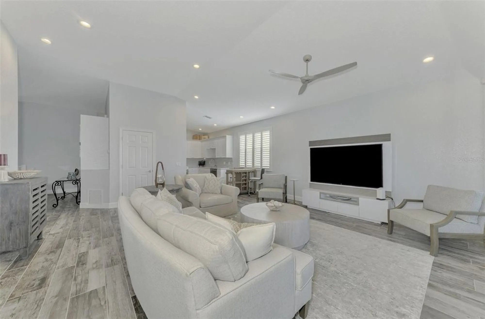 Property Slideshow image 16 of 81 | 3303 grand vista ct unit 201, Port Charlotte, FL, 33953