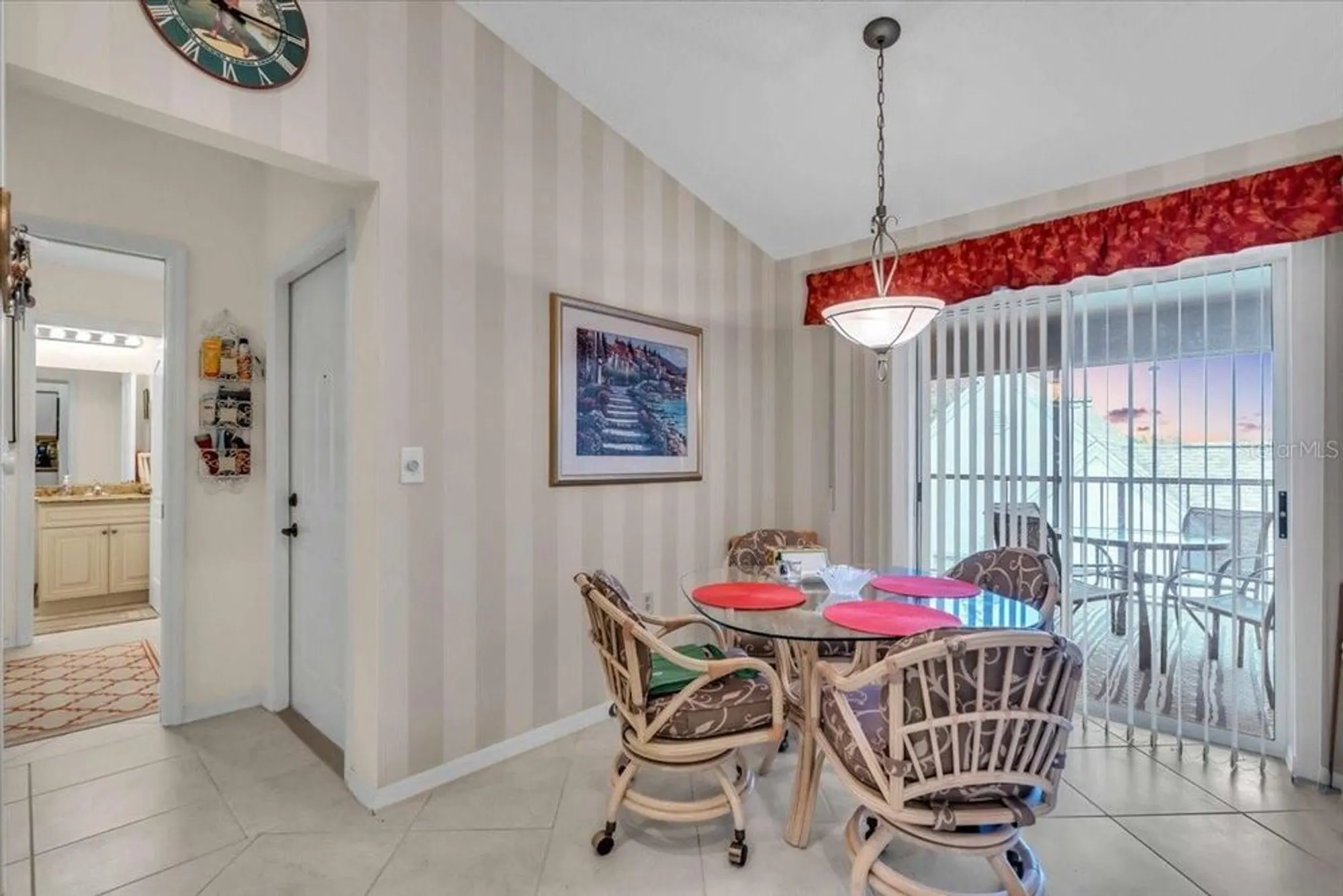 Property Slideshow image 19 of 58 | 6713 stone river rd apt 206, Bradenton, FL, 34203