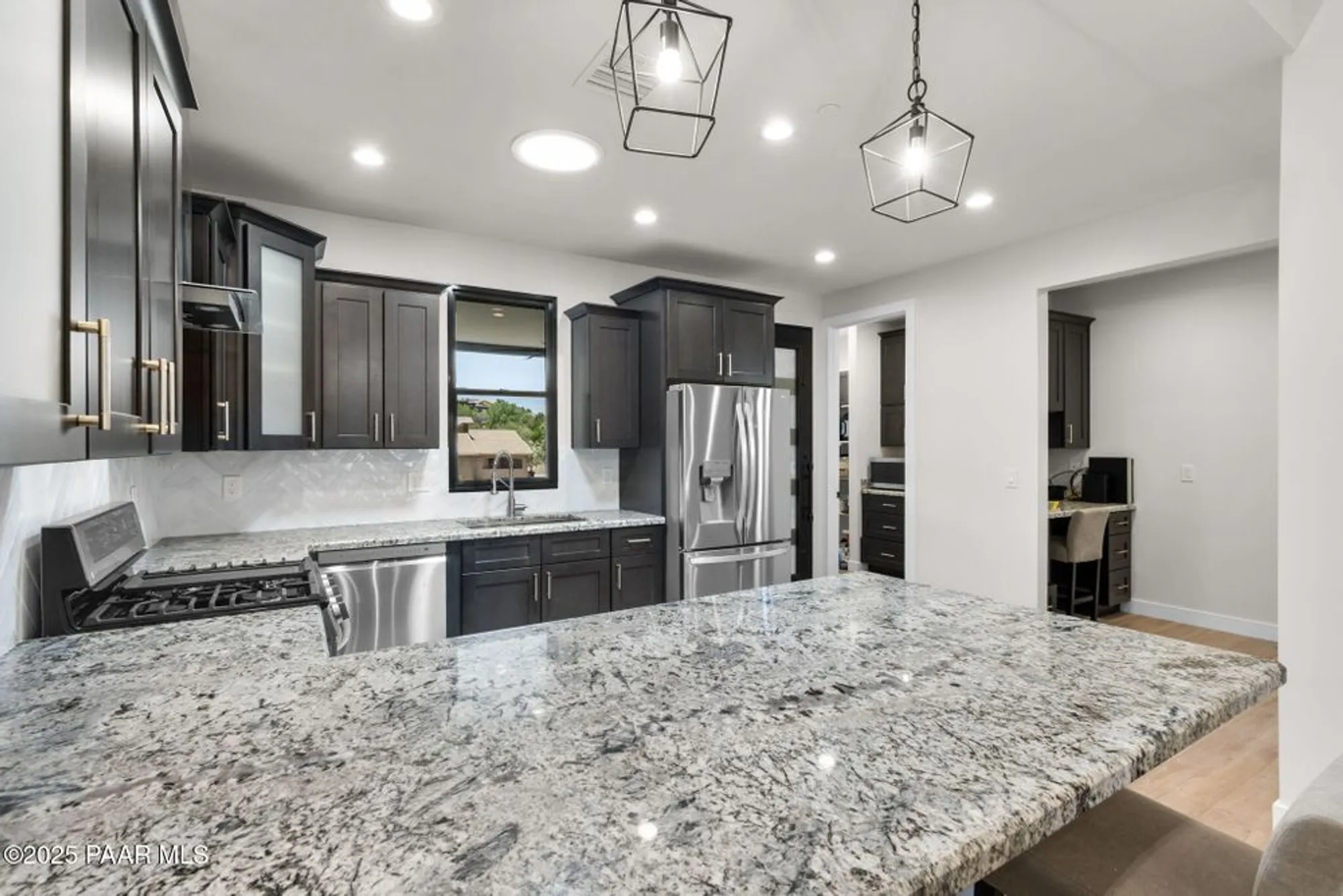 Property Slideshow image 14 of 43 | 1020 sunrise blvd, Prescott, AZ, 86301