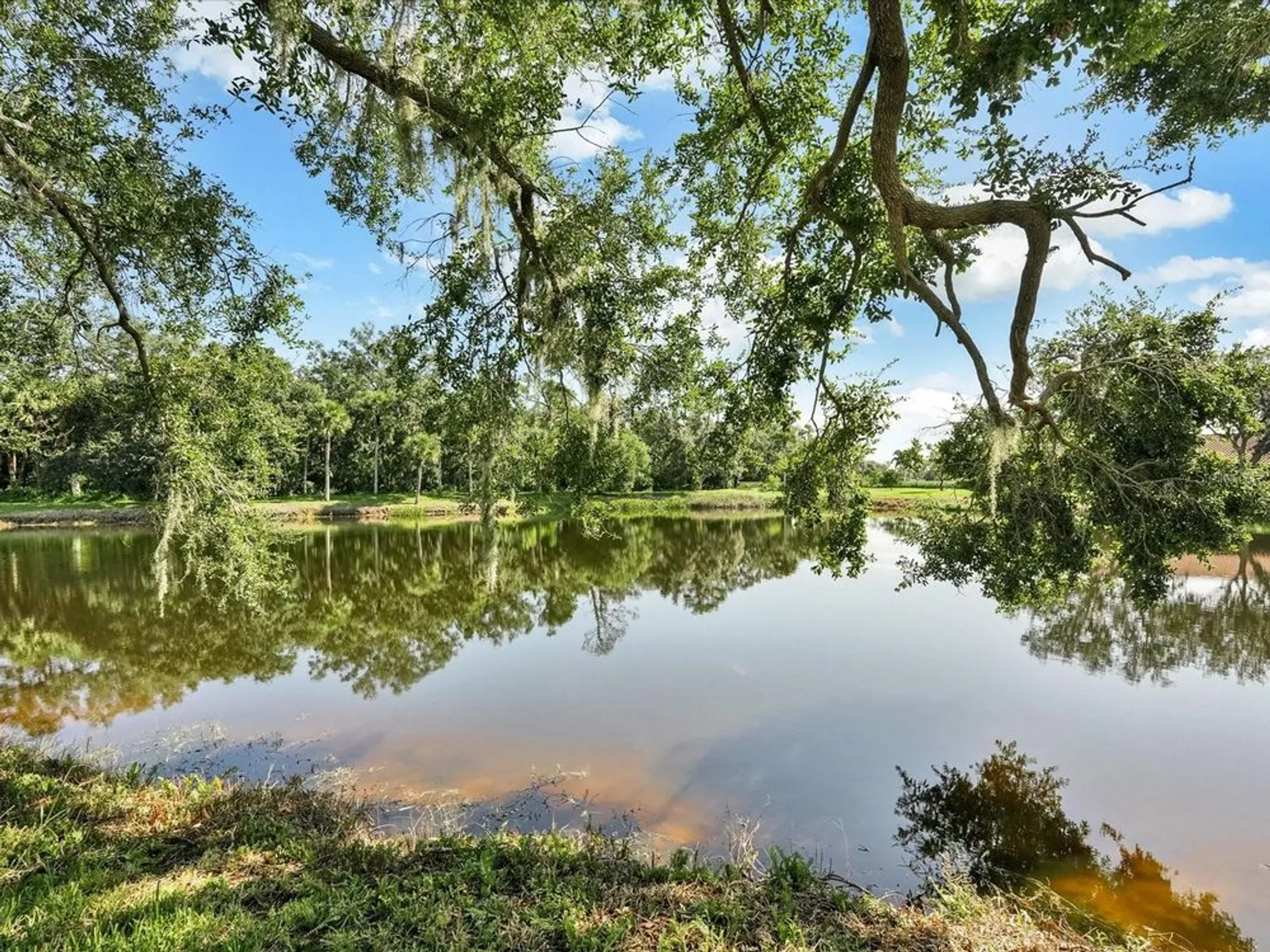 Property Slideshow image 18 of 19 | 7261 golf pointe way way, Sarasota, FL, 34243