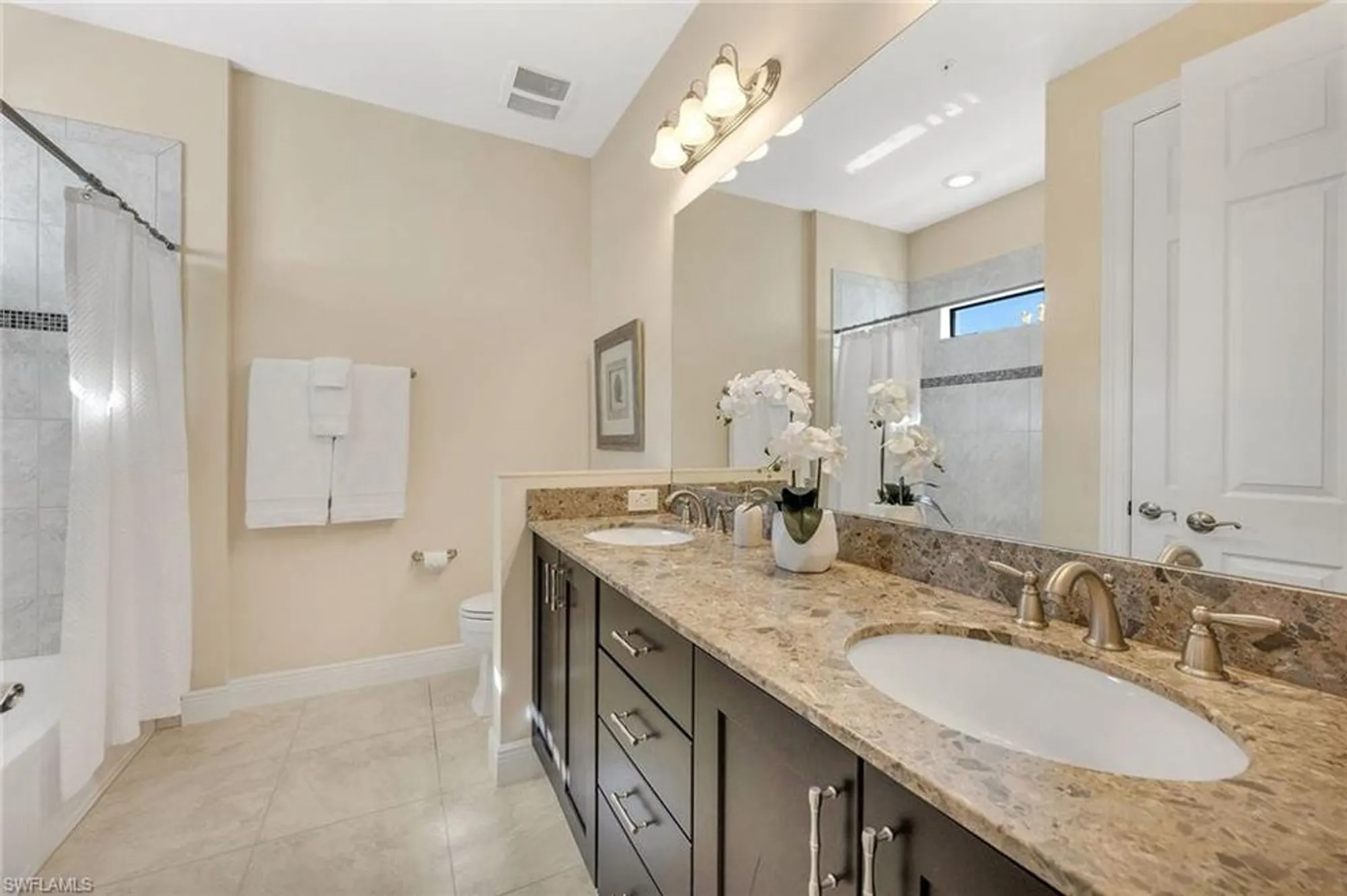 Property Slideshow image 17 of 25 | 4720 colony villas dr 902, Bonita Springs, FL, 34134