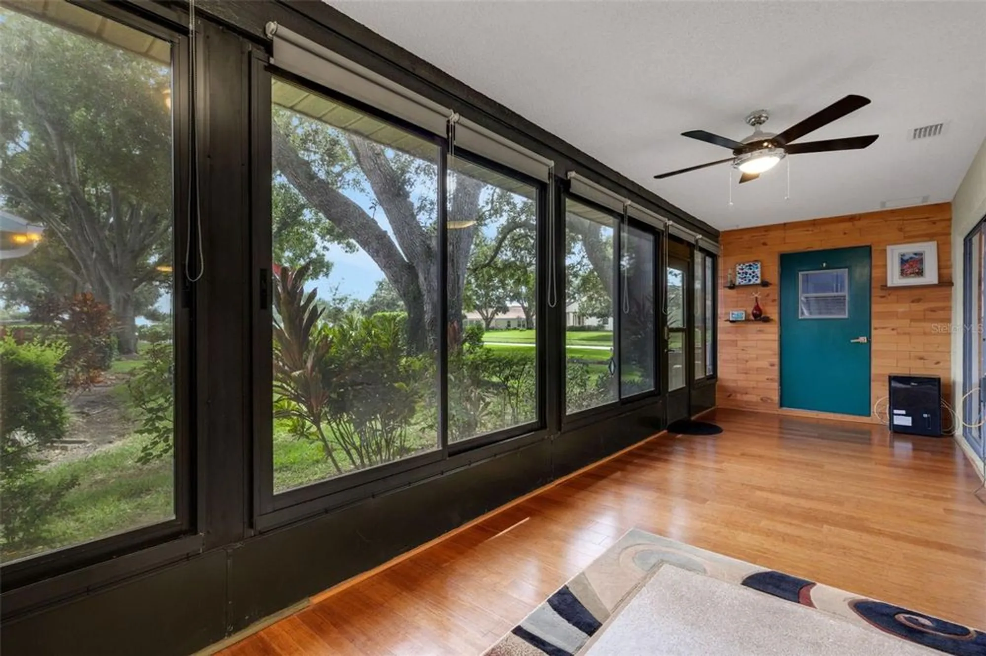 Property Slideshow image 18 of 91 | 1065 tartan dr c, Palm Harbor, FL, 34684