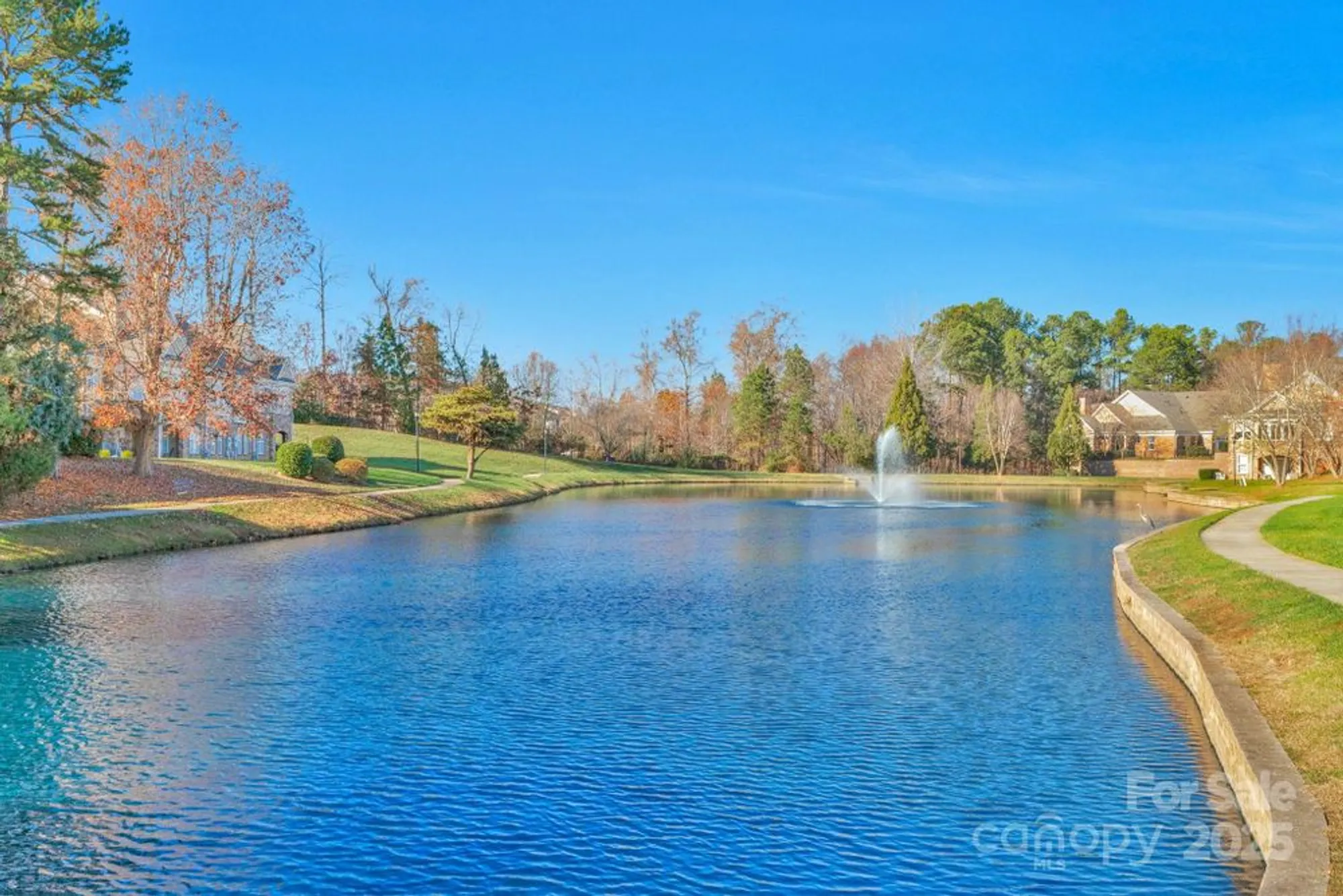 Property Slideshow image 32 of 43 | 3038 bellasera way, Matthews, NC, 28105
