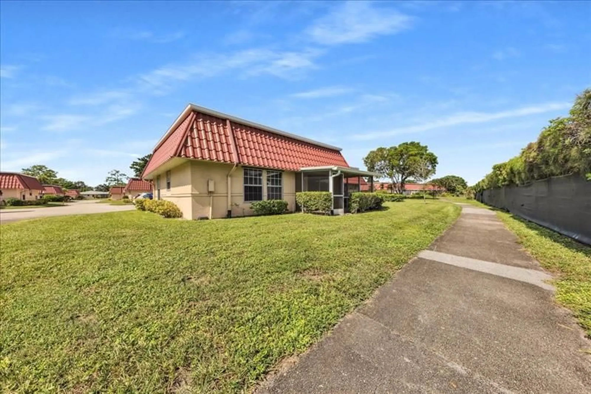 Property Slideshow image 36 of 38 | 123 amherst ln # 123, Lake Worth, FL, 33467