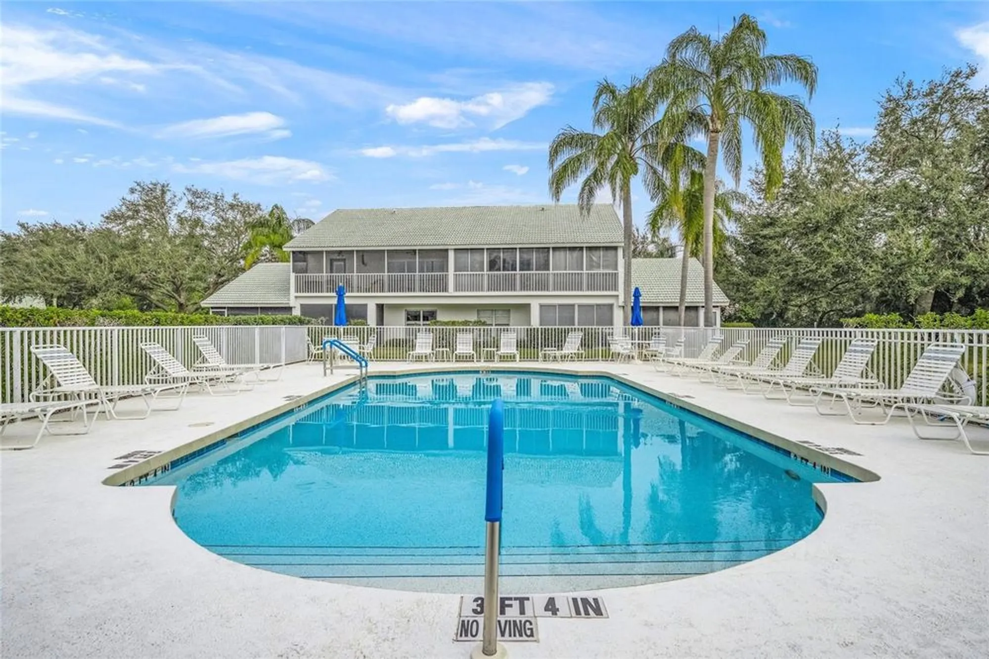 Property Slideshow image 39 of 55 | 5528 fair oaks st, Bradenton, FL, 34203