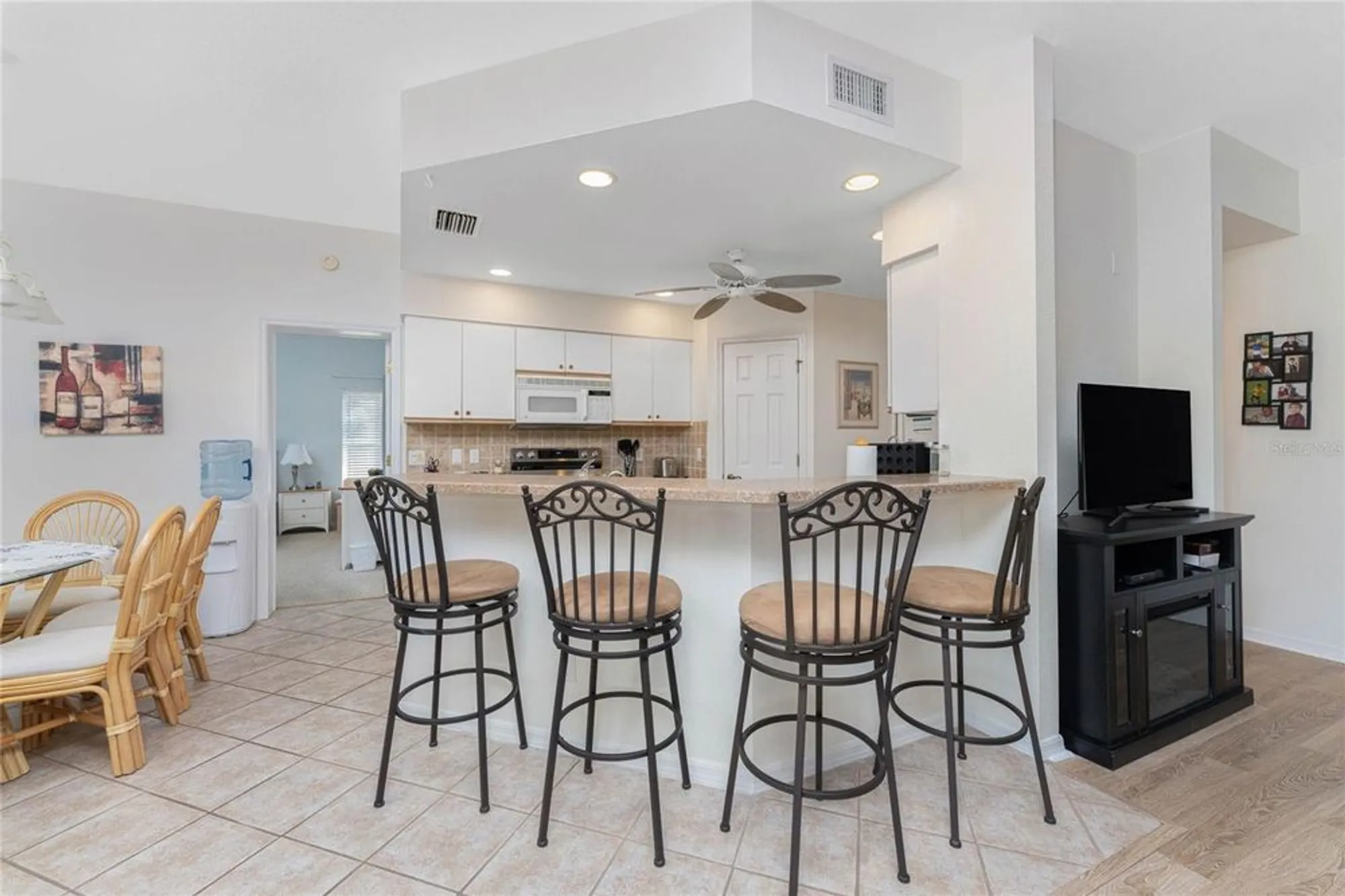Property Slideshow image 10 of 67 | 14016 willow glen ct 112, Port Charlotte, FL, 33953