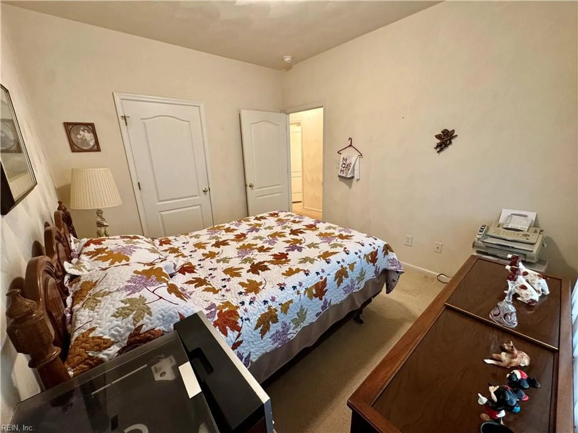 Property Slideshow image 25 of 37 | 2811 loveliness ct, Virginia Beach, VA, 23456