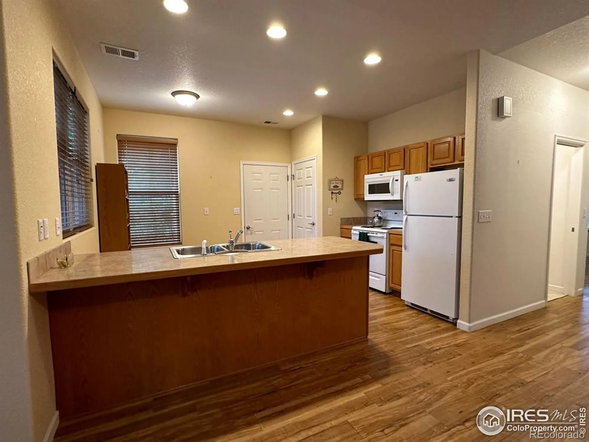 Property Slideshow image 6 of 41 | 1270 inca dove cir, Loveland, CO, 80537