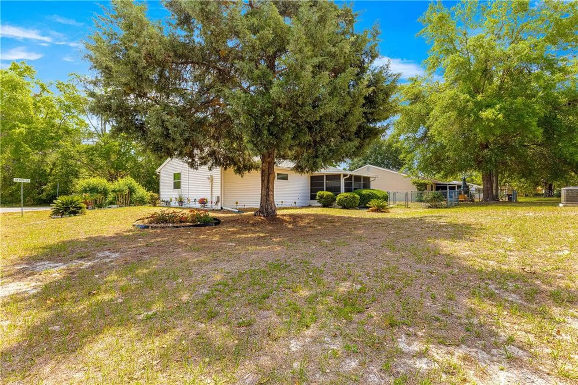 Property Slideshow image 35 of 62 | 10824 sw 90th ter, Ocala, FL, 34481