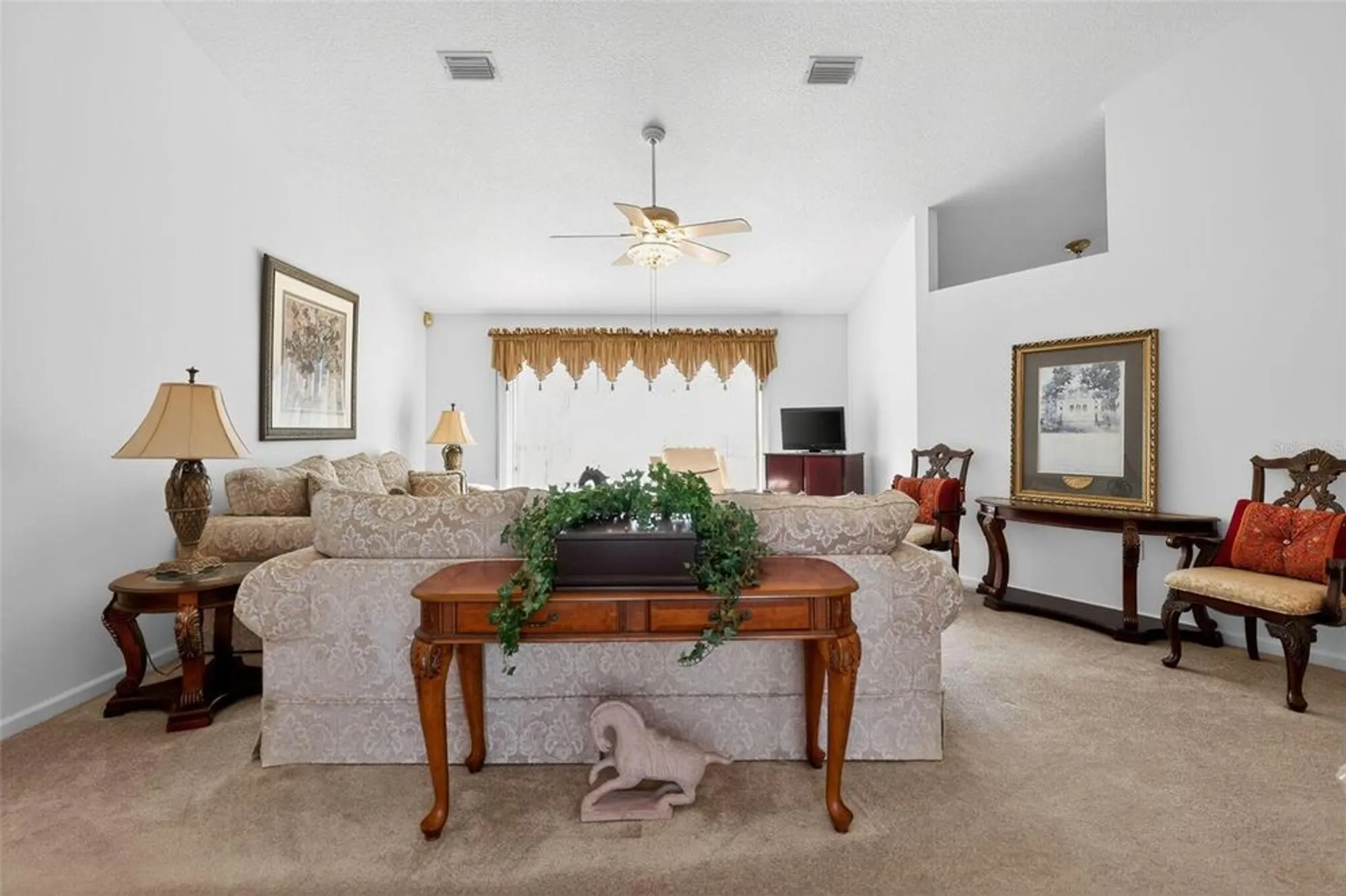 Property Slideshow image 11 of 22 | 5138 nw 19th pl, Ocala, FL, 34482
