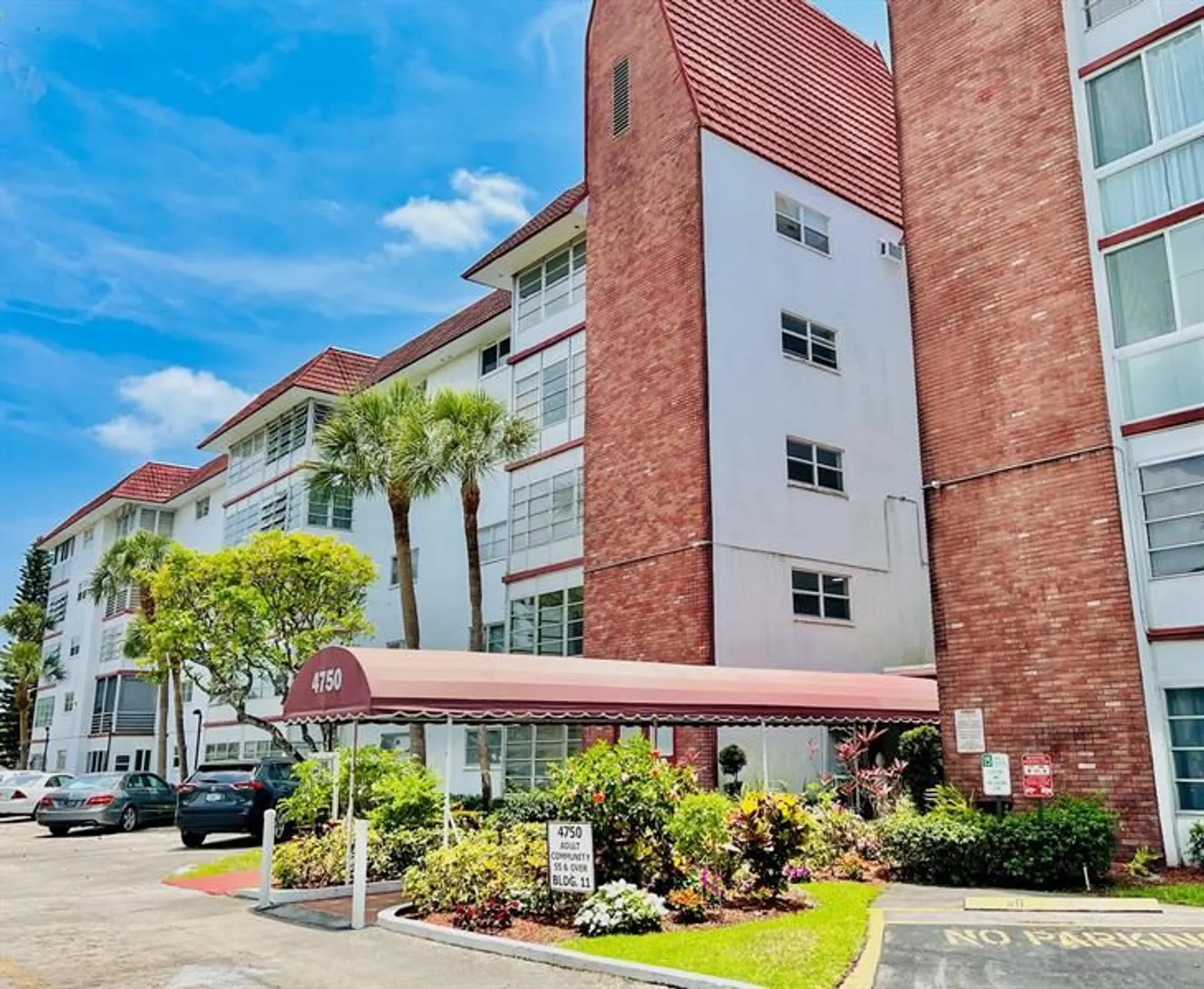 Property Slideshow image 26 of 44 | 4750 nw 22nd ct 507, Lauderhill, FL, 33313