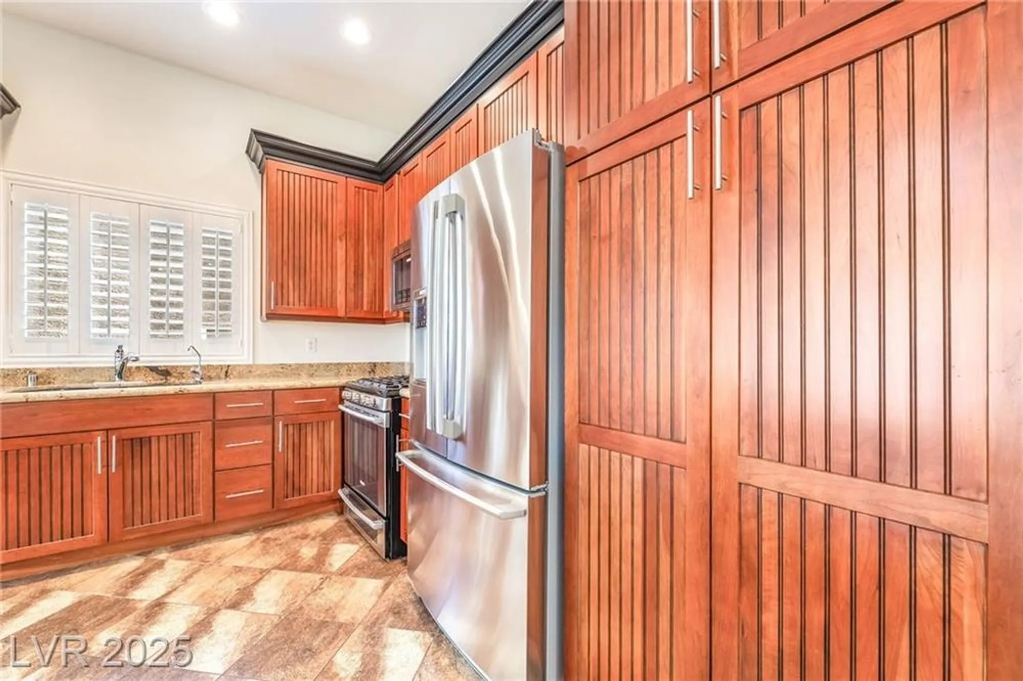 Property Slideshow image 13 of 33 | 445 golden state st, Henderson, NV, 89012