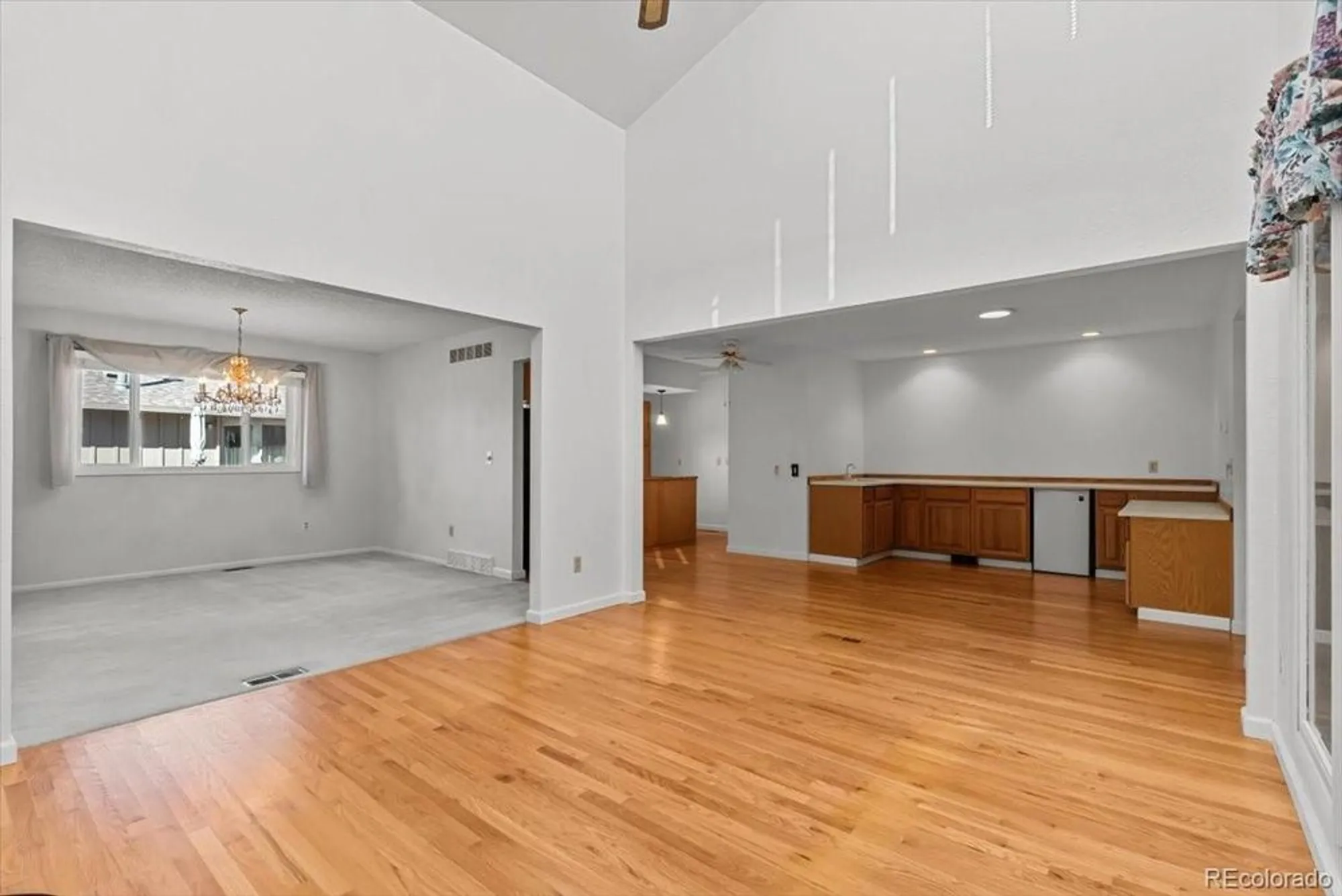 Property Slideshow image 12 of 30 | 51 douglas dr, Broomfield, CO, 80020