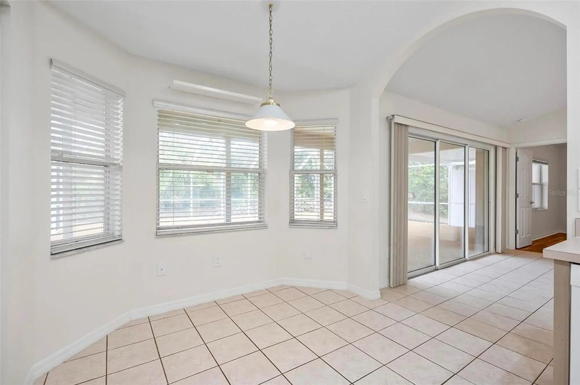 Property Slideshow image 7 of 39 | 6 point doral ct, Palm Coast, FL, 32137