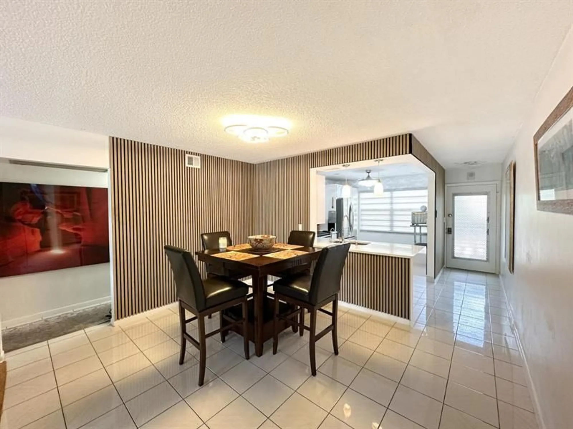 Property Slideshow image 6 of 37 | 4301 martinique cir h2, Coconut Creek, FL, 33066