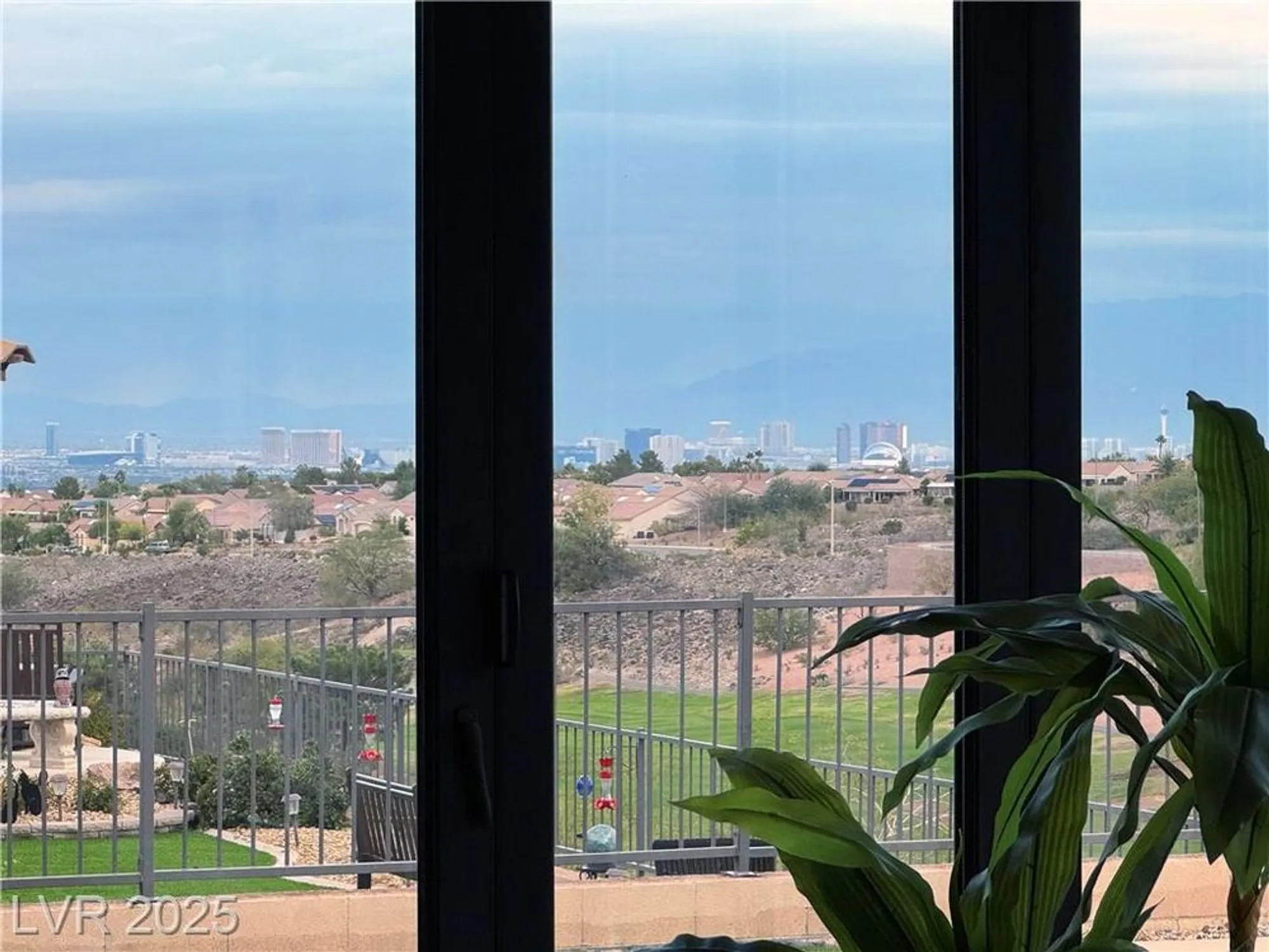 Property Slideshow image 53 of 66 | 2784 cherrydale falls dr, Henderson, NV, 89052