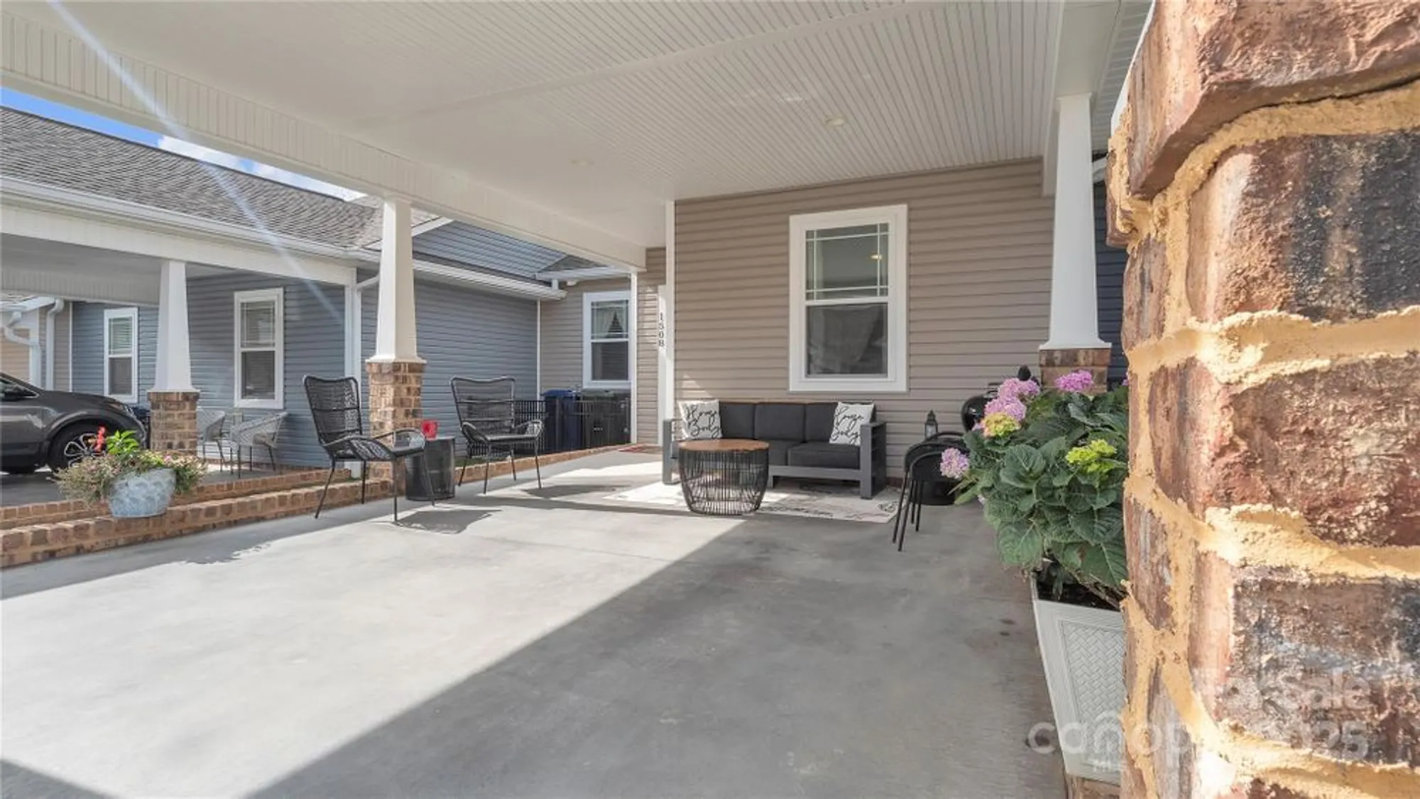 Property Slideshow image 4 of 44 | 1508 28th street ln se, Hickory, NC, 28602