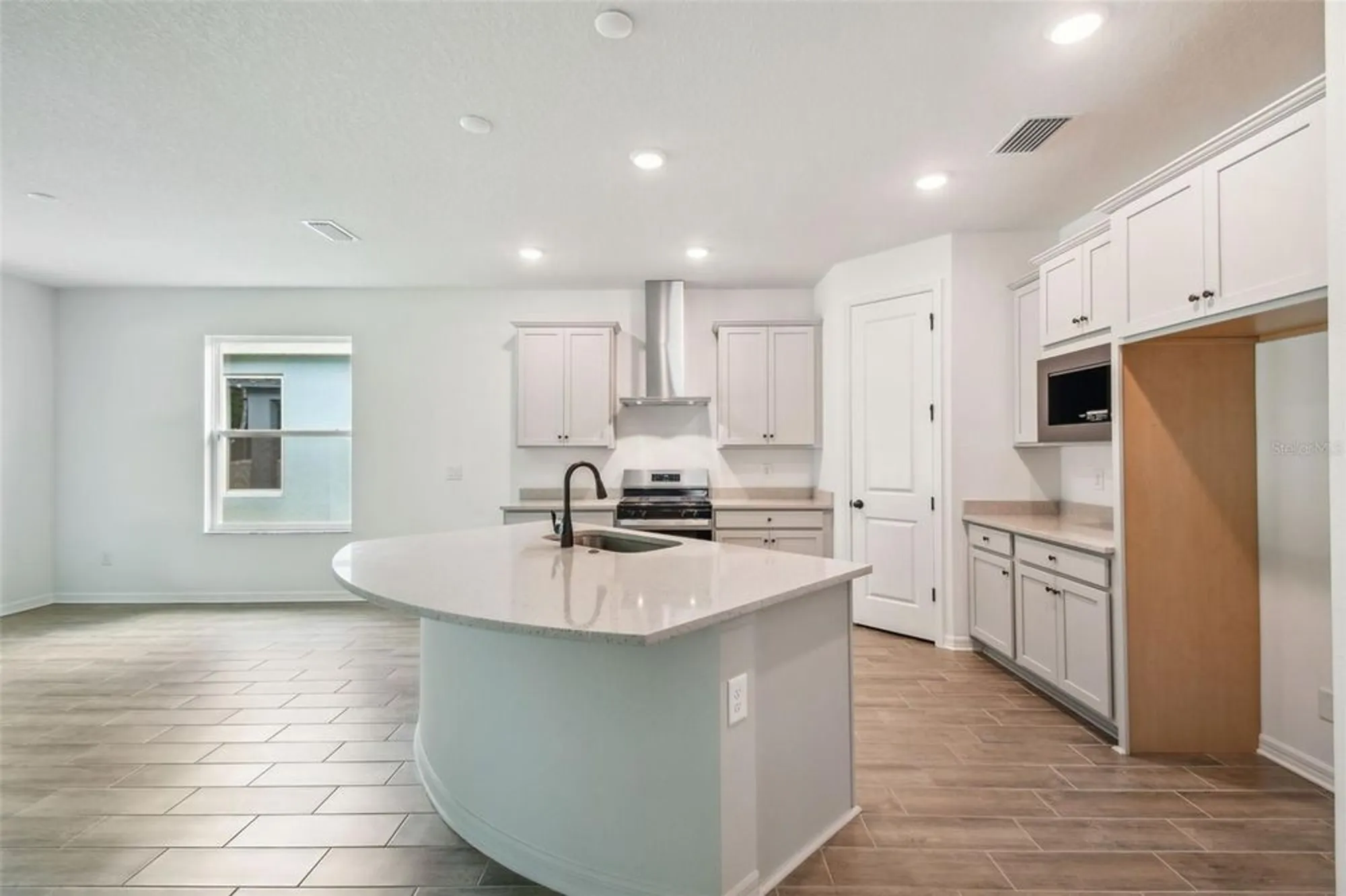 Property Slideshow image 17 of 69 | 19649 fort king run, Brooksville, FL, 34601