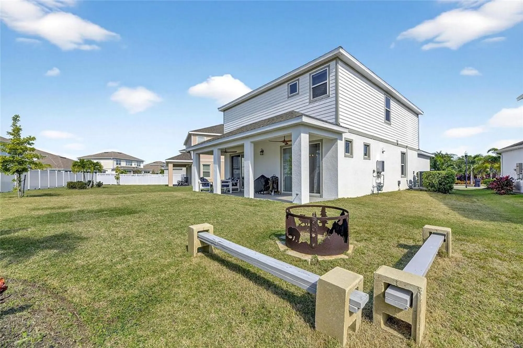 Property Slideshow image 54 of 91 | 324 blackrock ln, Apollo Beach, FL, 33572