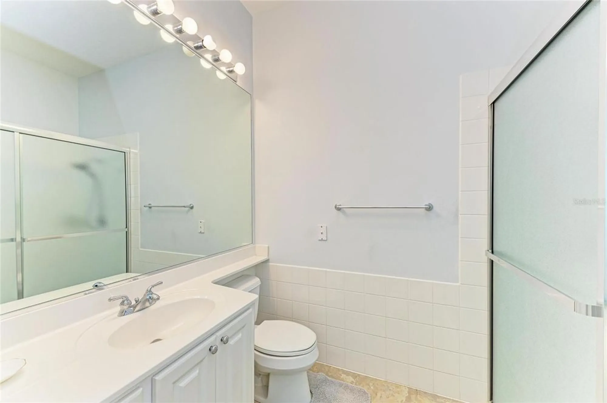 Property Slideshow image 26 of 65 | 5827 benevento dr, Sarasota, FL, 34238