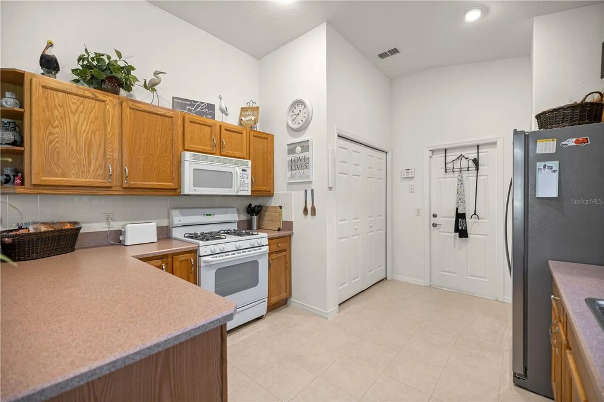 Property Slideshow image 15 of 49 | 1824 w zoe ct, Lecanto, FL, 34461