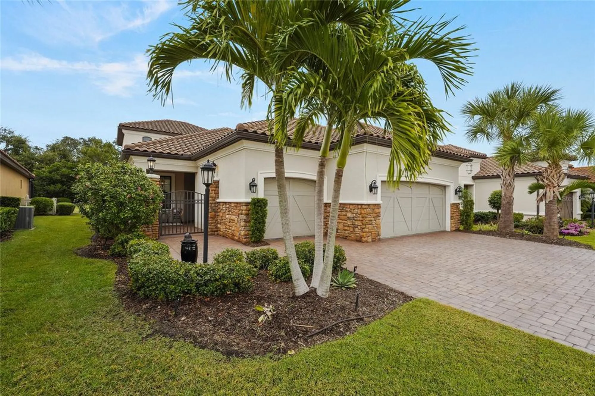 Property Slideshow image 21 of 85 | 13902 messina loop, Bradenton, FL, 34211