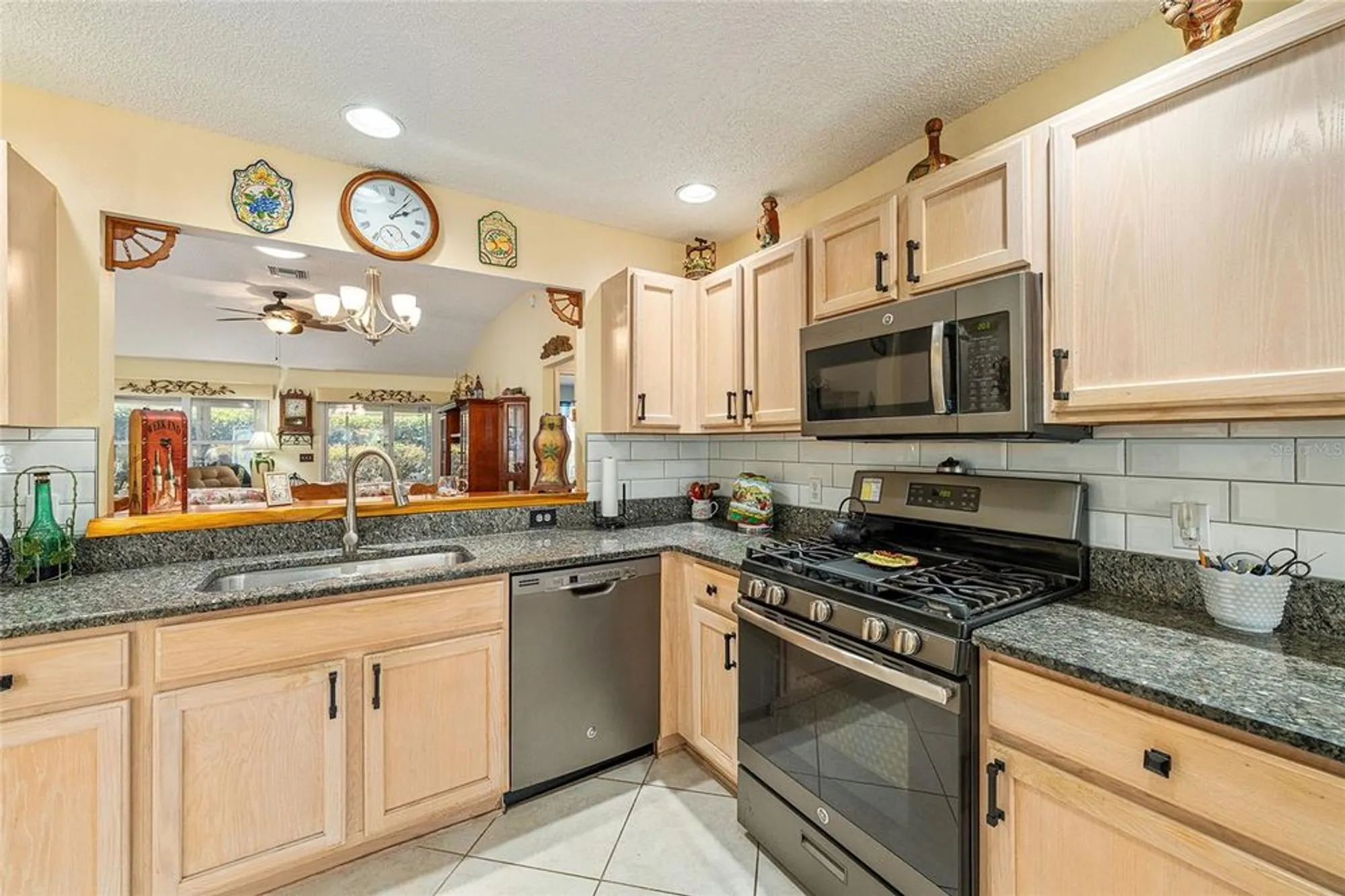 Property Slideshow image 9 of 47 | 1258 weaton ct, The Villages, FL, 32162