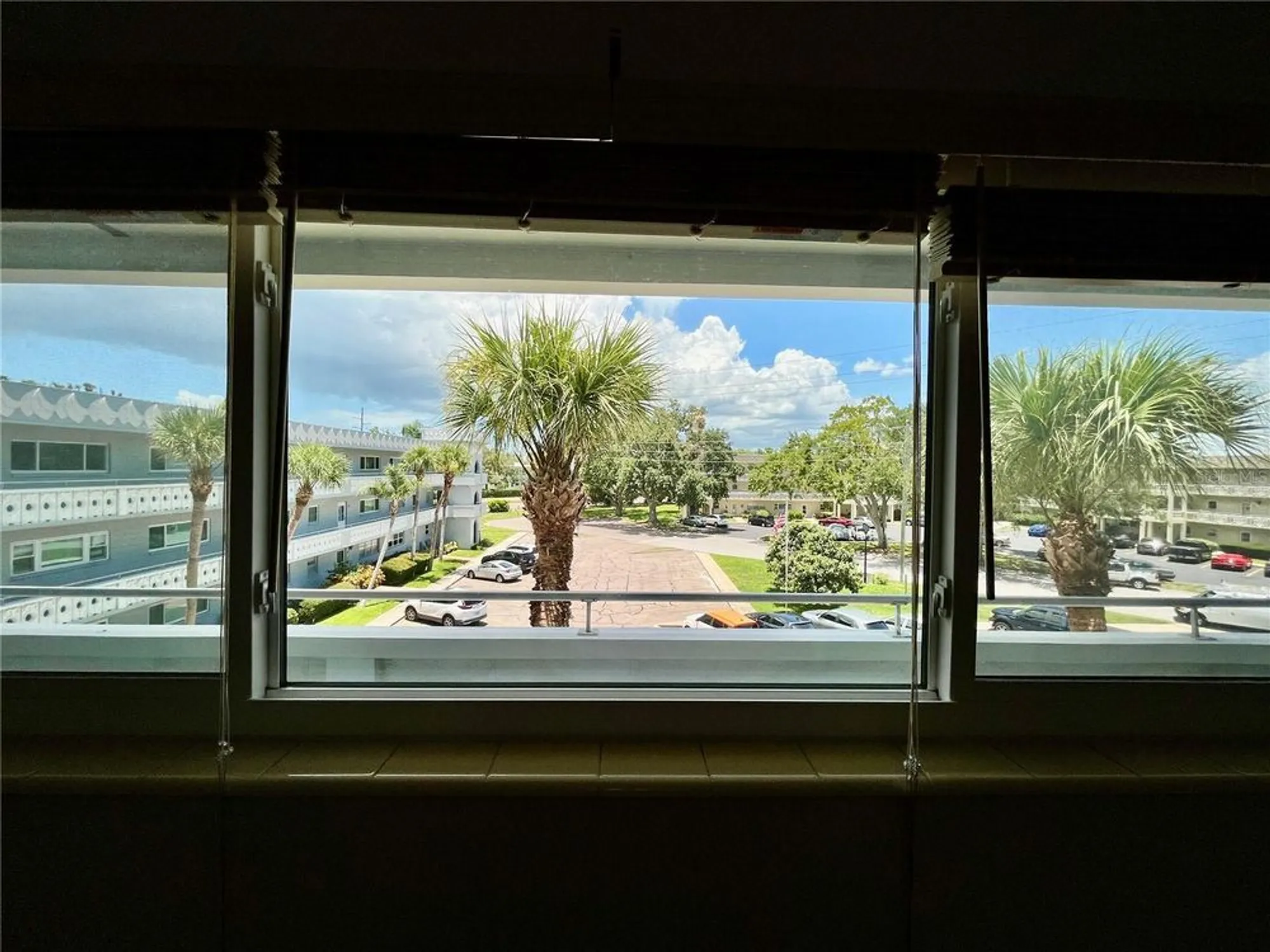 Property Slideshow image 26 of 50 | 2341 haitian dr 49, Clearwater, FL, 33763