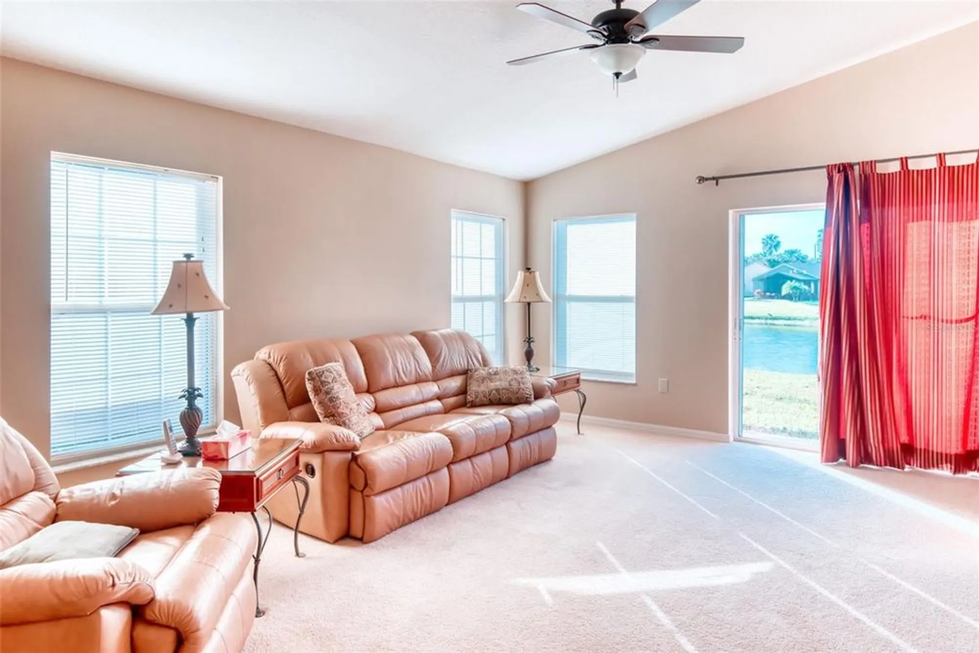 Property Slideshow image 7 of 30 | 601 grand canal dr, Kissimmee, FL, 34759