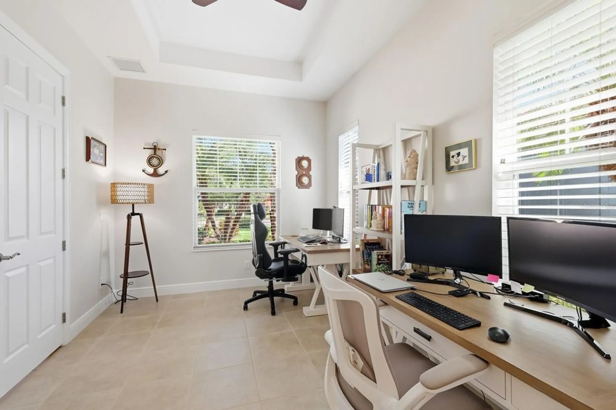 Property Slideshow image 11 of 89 | 1250 tidewater ct, Bradenton, FL, 34208