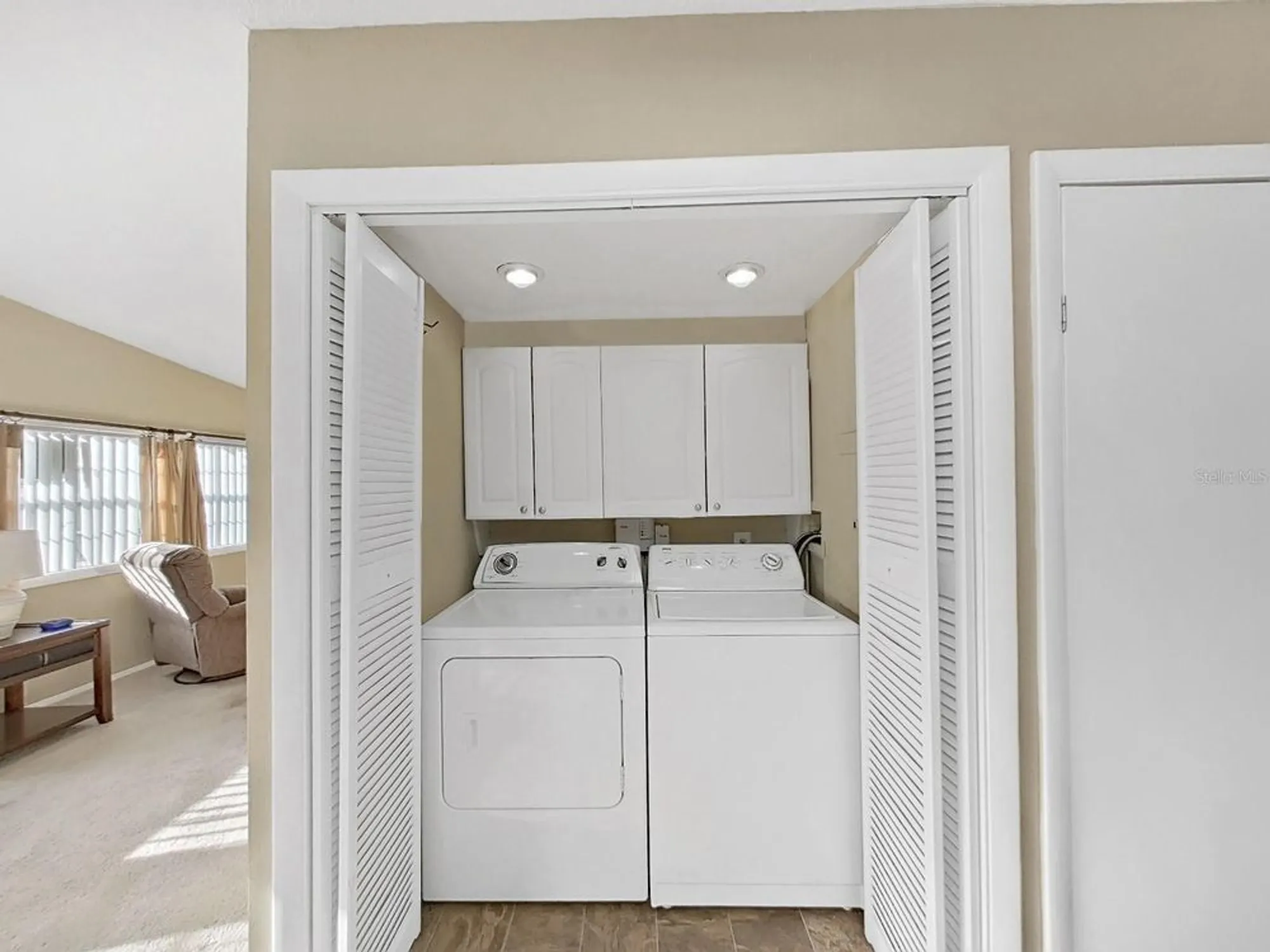 Property Slideshow image 21 of 48 | 1750 fox hill dr, Lakeland, FL, 33810