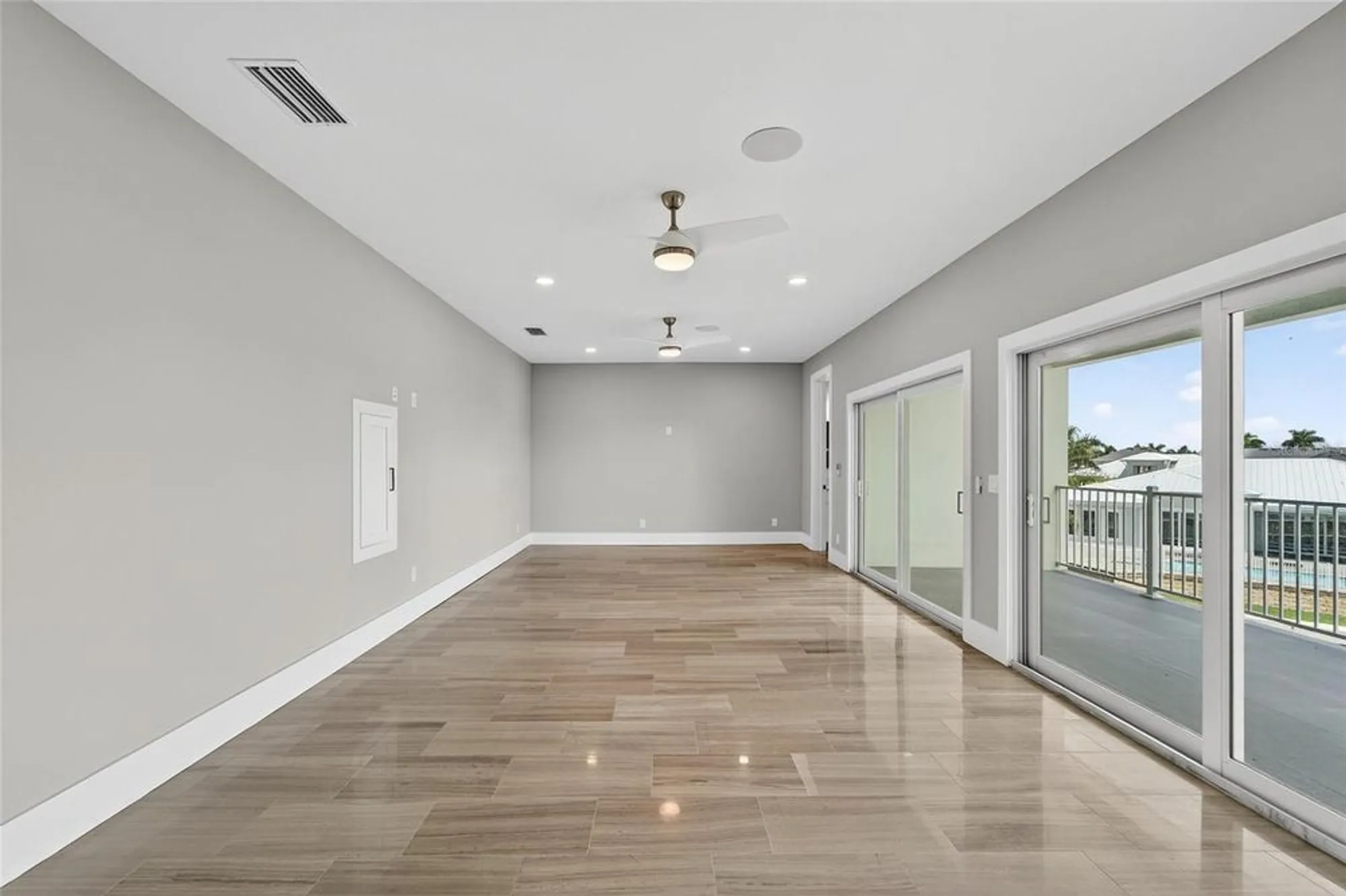 Property Slideshow image 91 of 100 | 5713 tybee island dr, Apollo Beach, FL, 33572