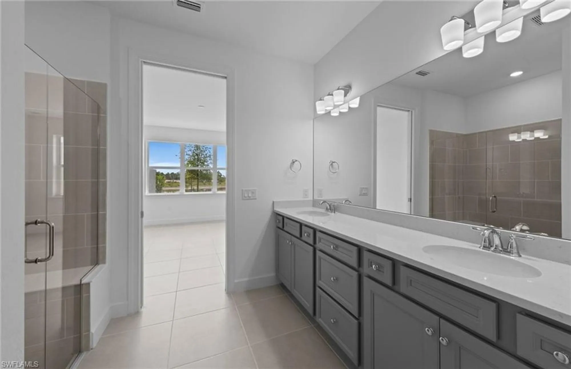 Property Slideshow image 11 of 29 | 12661 pyrite ct, Alva, FL, 33920