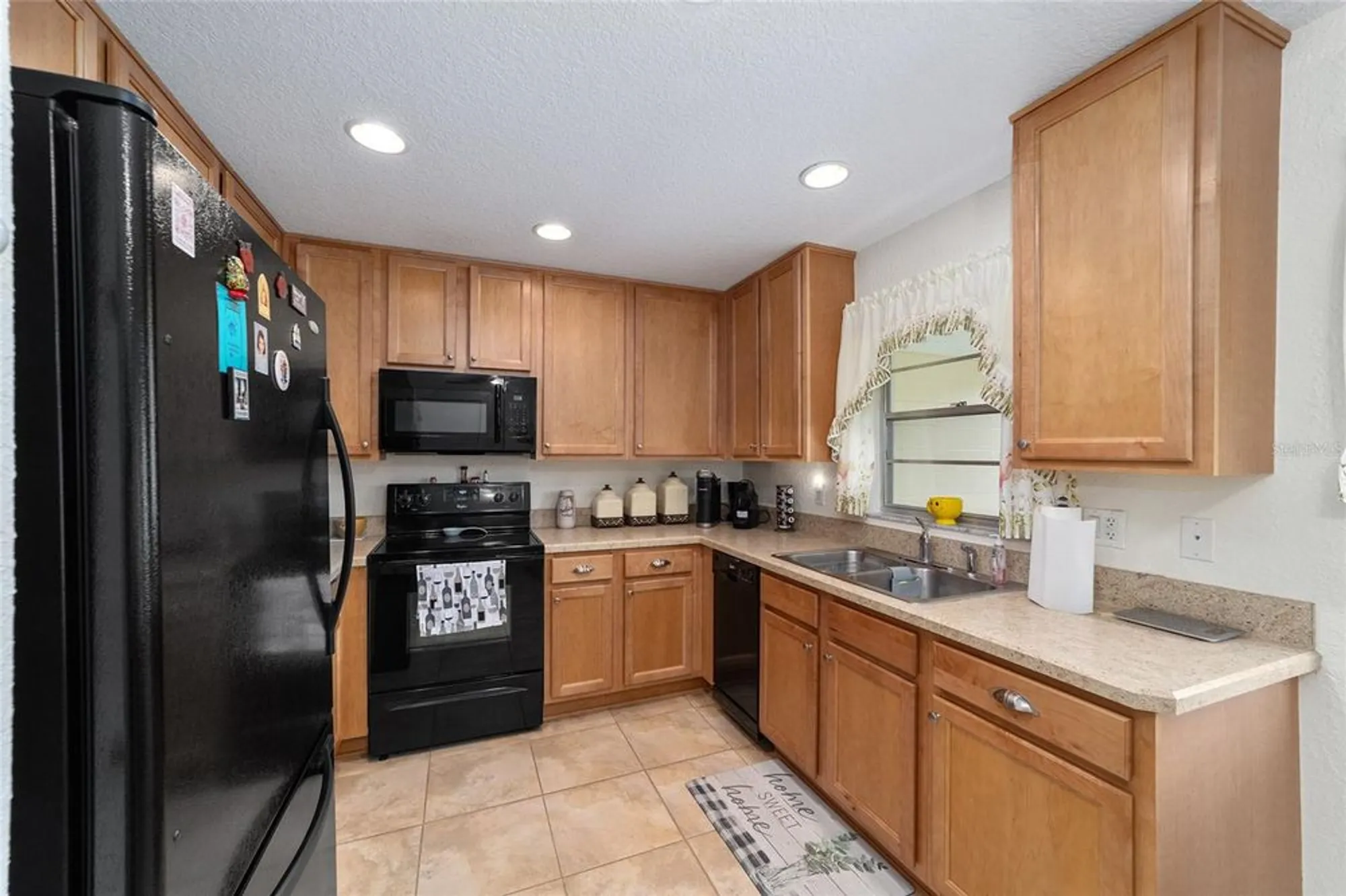 Property Slideshow image 13 of 22 | 8677 sw 95th ln e, Ocala, FL, 34481