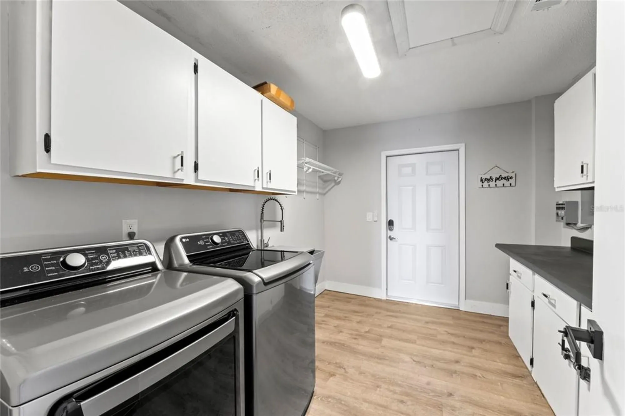 Property Slideshow image 32 of 58 | 1526 fort duquesna dr, Sun City Center, FL, 33573