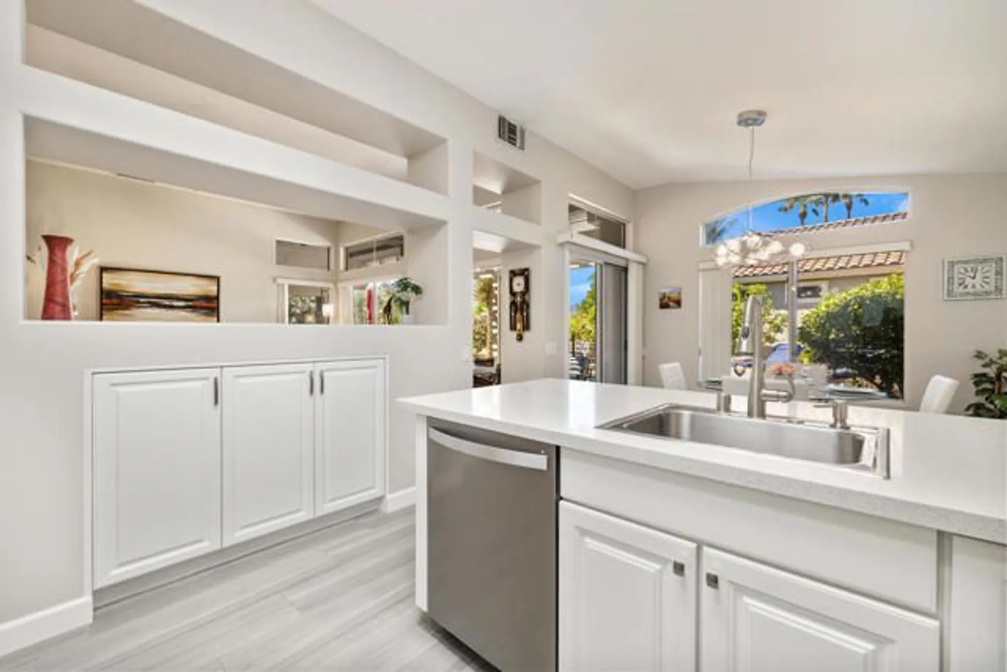Property Slideshow image 12 of 36 | 38801 brandywine ave, Palm Desert, CA, 92211