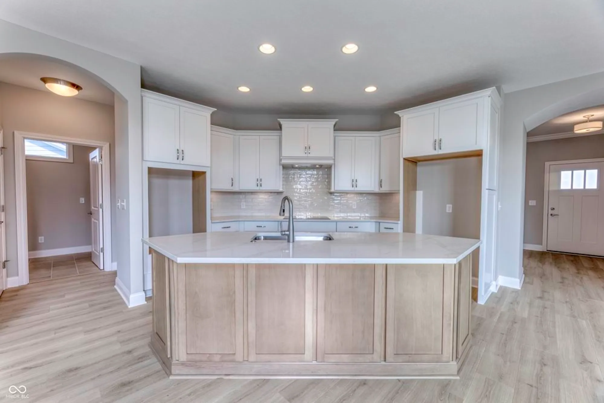 Property Slideshow image 16 of 45 | 14832 higgins dr, Westfield, IN, 46074